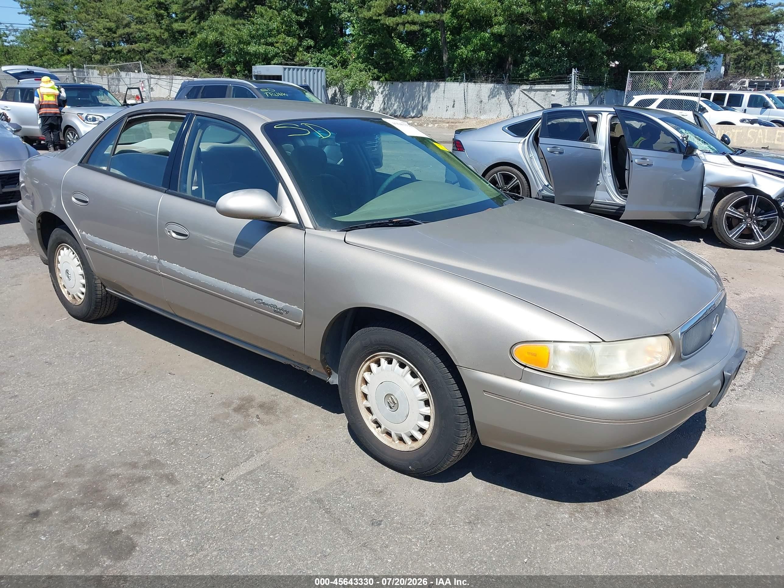 2002 Buick Century Custom, VIN 2G4WS52J121289965 — Side