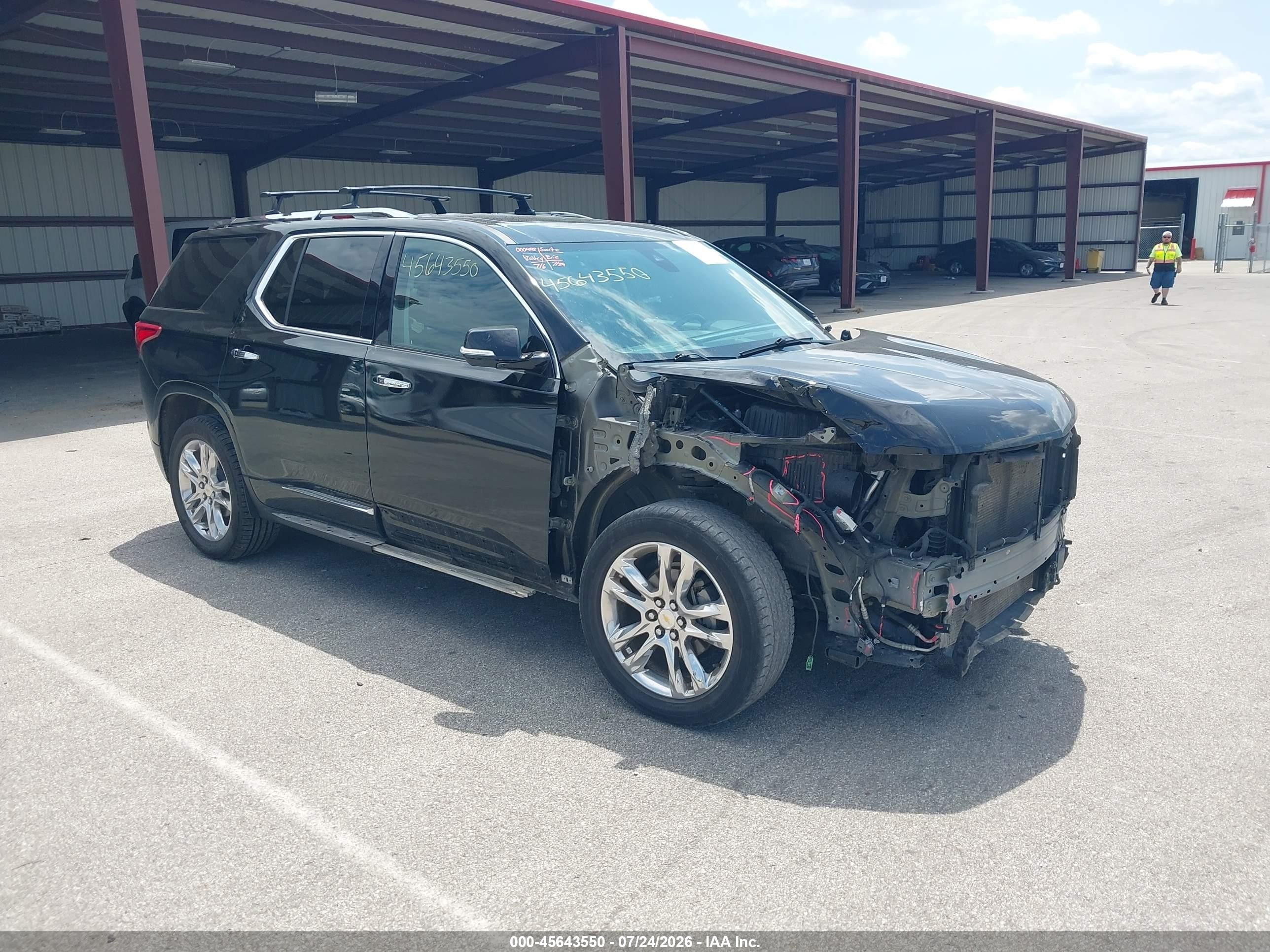 2020 Chevrolet Traverse High Country, VIN 1GNEVNKW7LJ218724 — Front end