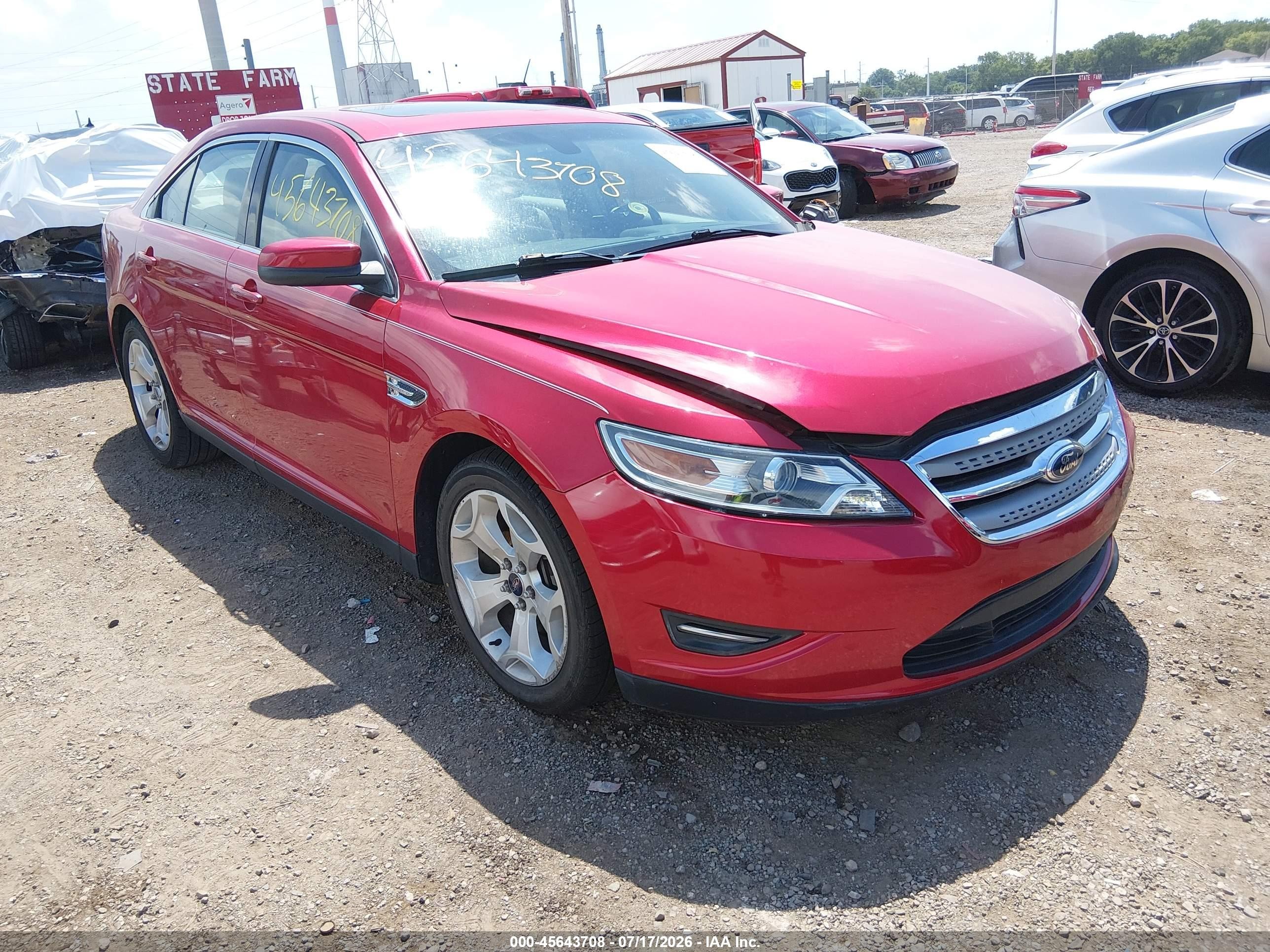 2012 Ford Taurus SEL, VIN 1FAHP2EW8CG142850 — Front end