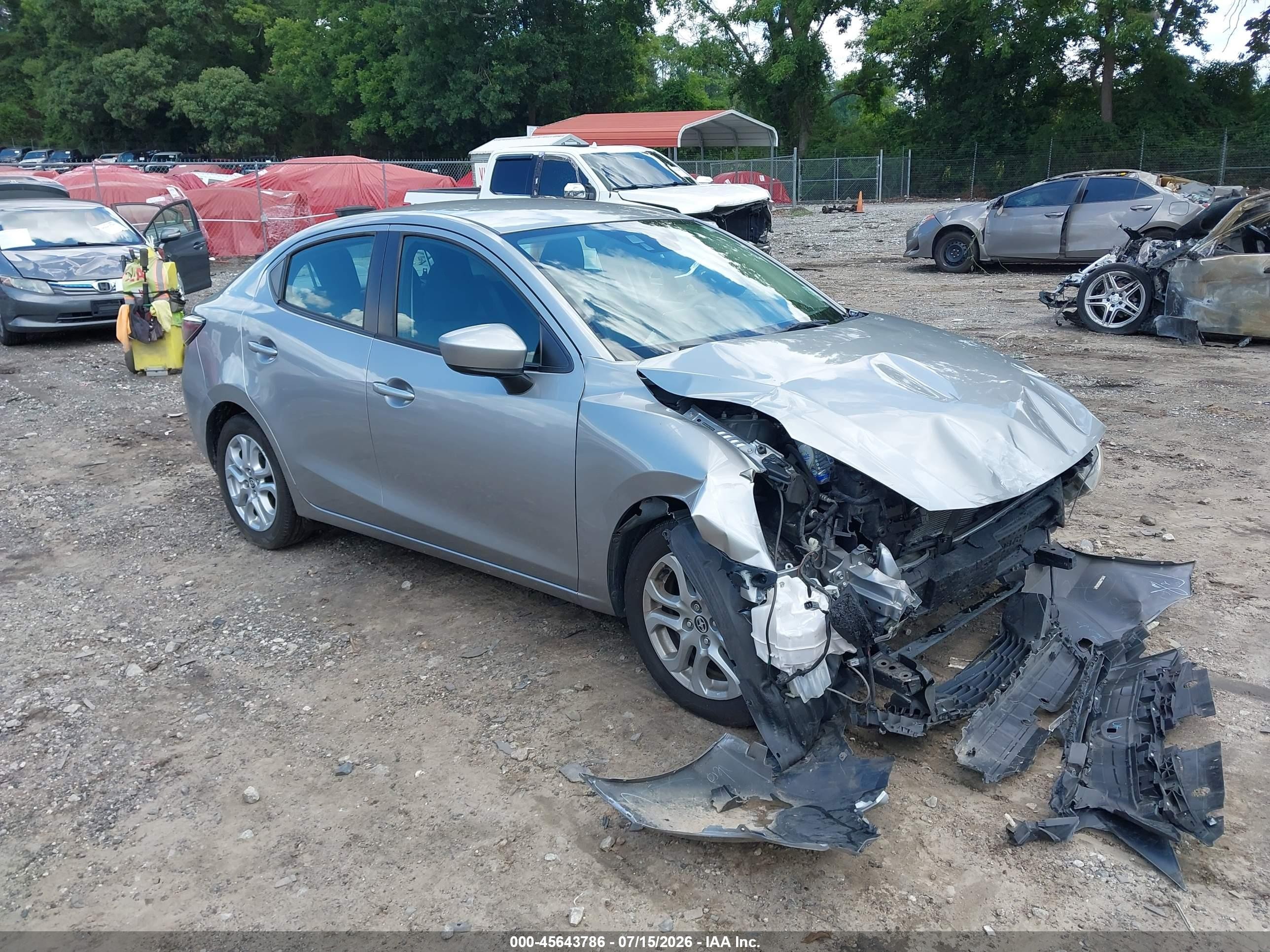 2016 Scion iA, VIN 3MYDLBZV2GY120368 — Front end