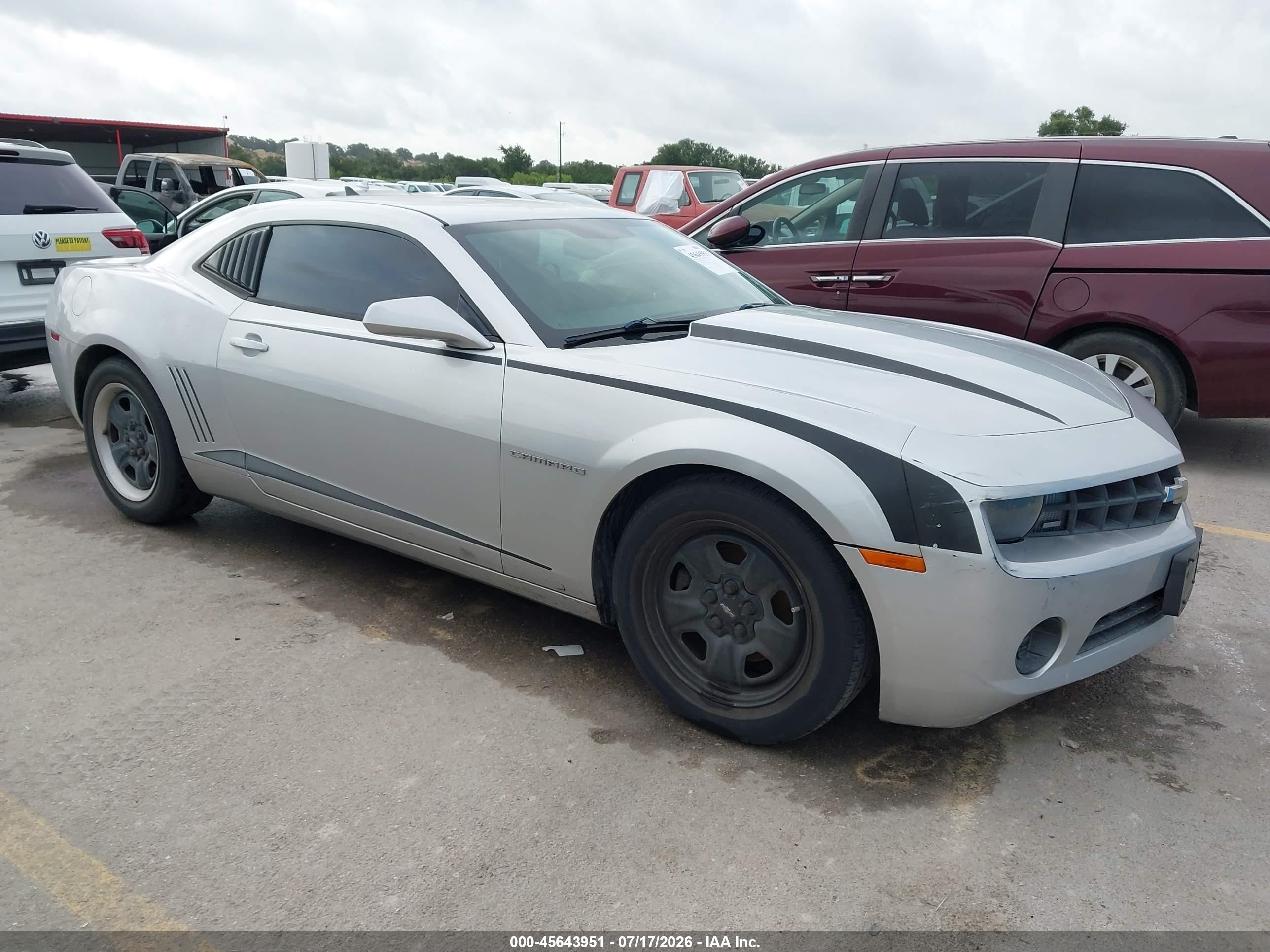 2012 Chevrolet Camaro 2LS, VIN 2G1FA1E3XC9126191 — Normal wear