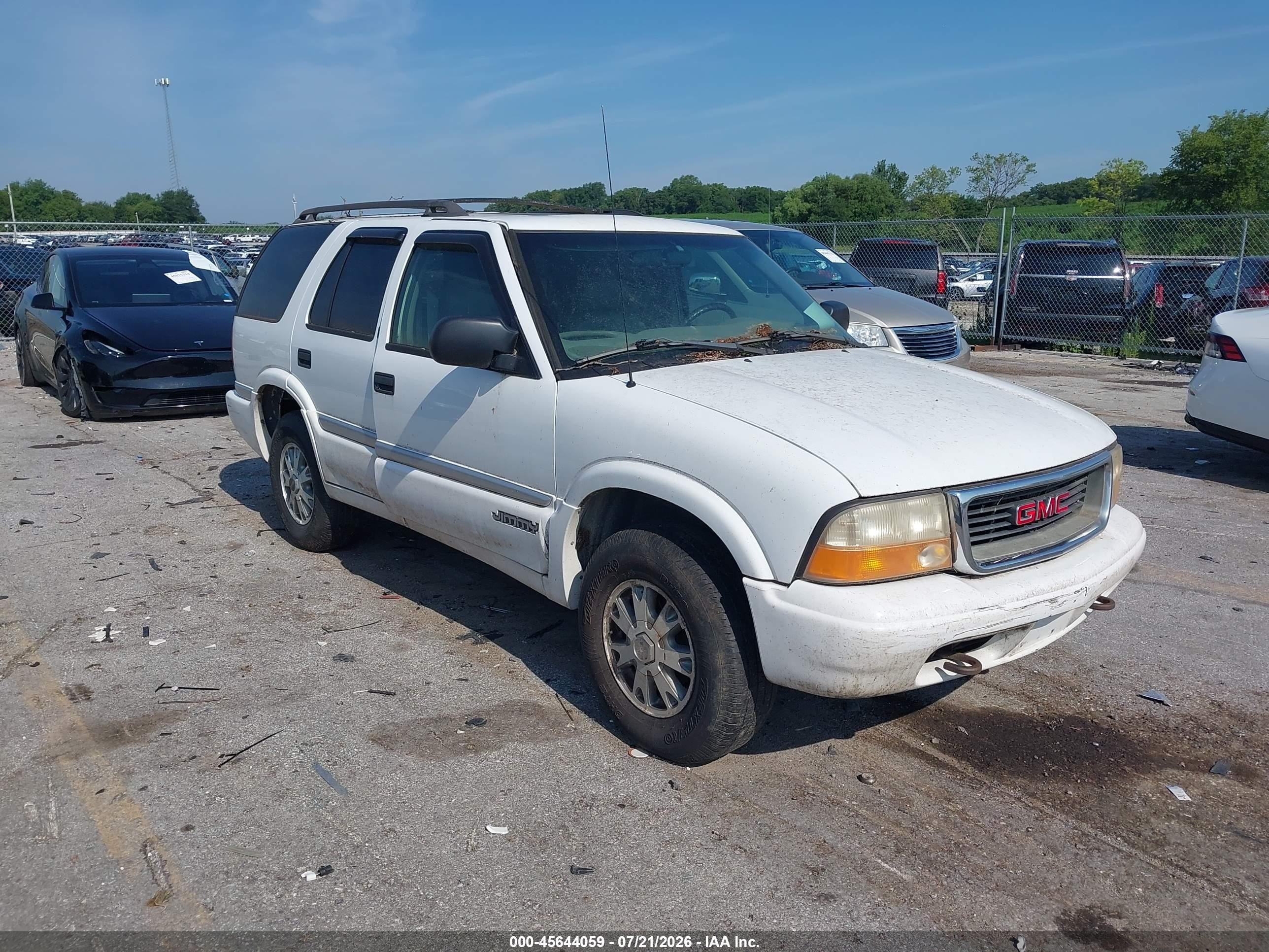 2000 GMC Jimmy SLT Convenience, VIN 1GKDT13W2Y2394667 — Normal wear