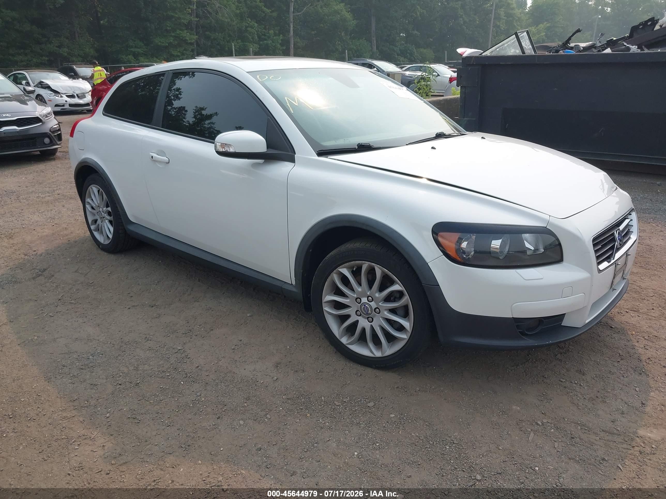 2009 Volvo C30, VIN YV1MK672X92143698 — Rear end