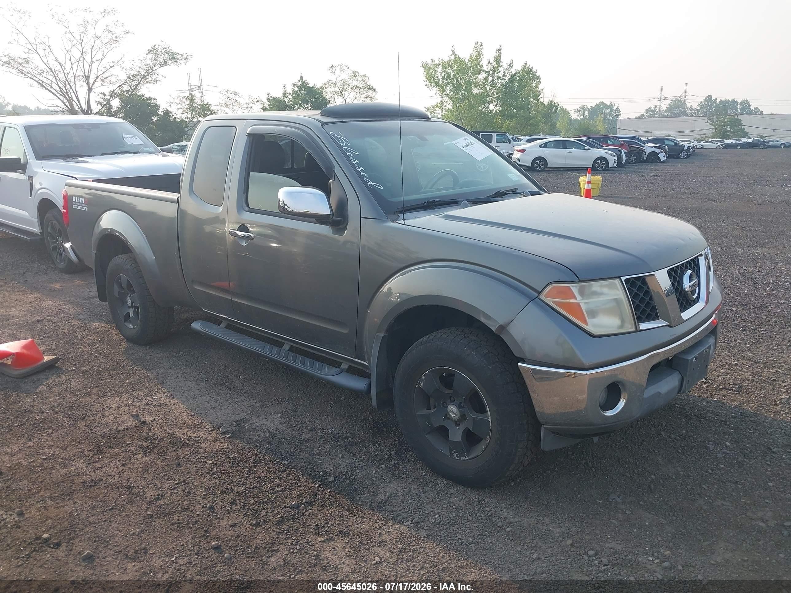 2005 Nissan Frontier SE, VIN 1N6AD06WX5C448219 — Normal wear