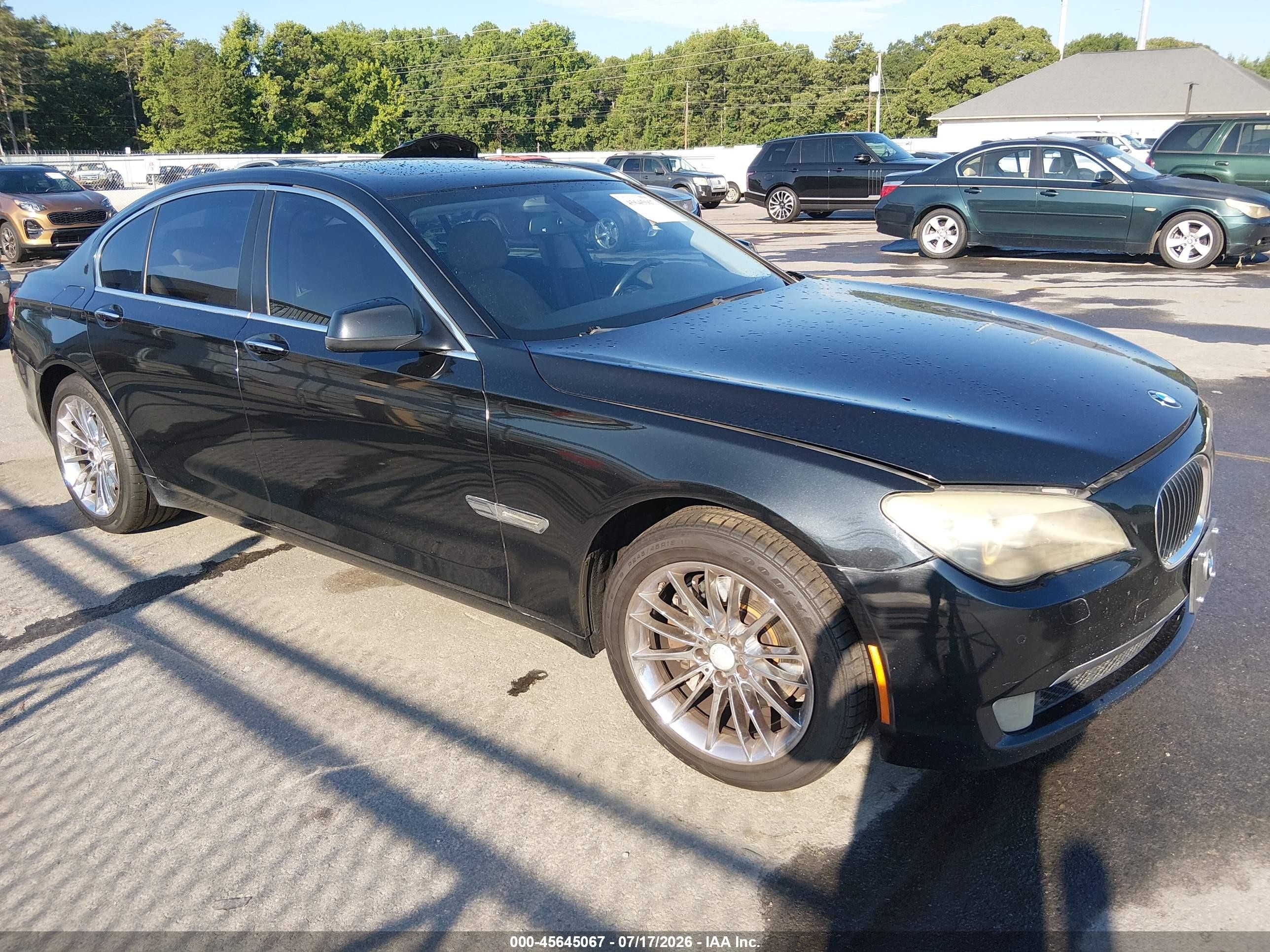 2012 BMW 7 Series 740i, VIN WBAKA4C59CC613660 — Normal wear