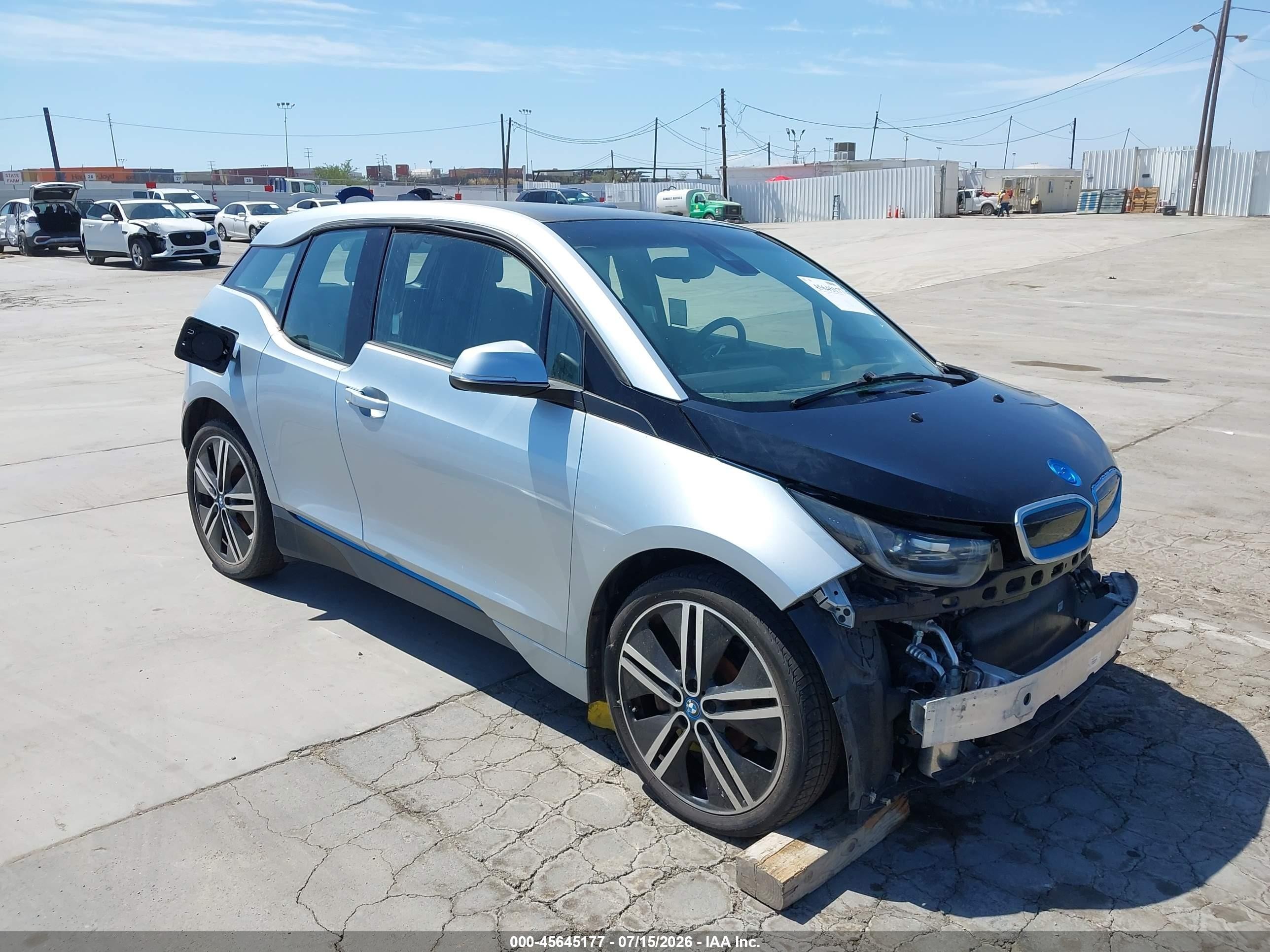 2014 BMW i3, VIN WBY1Z2C53EV286108 — Перед