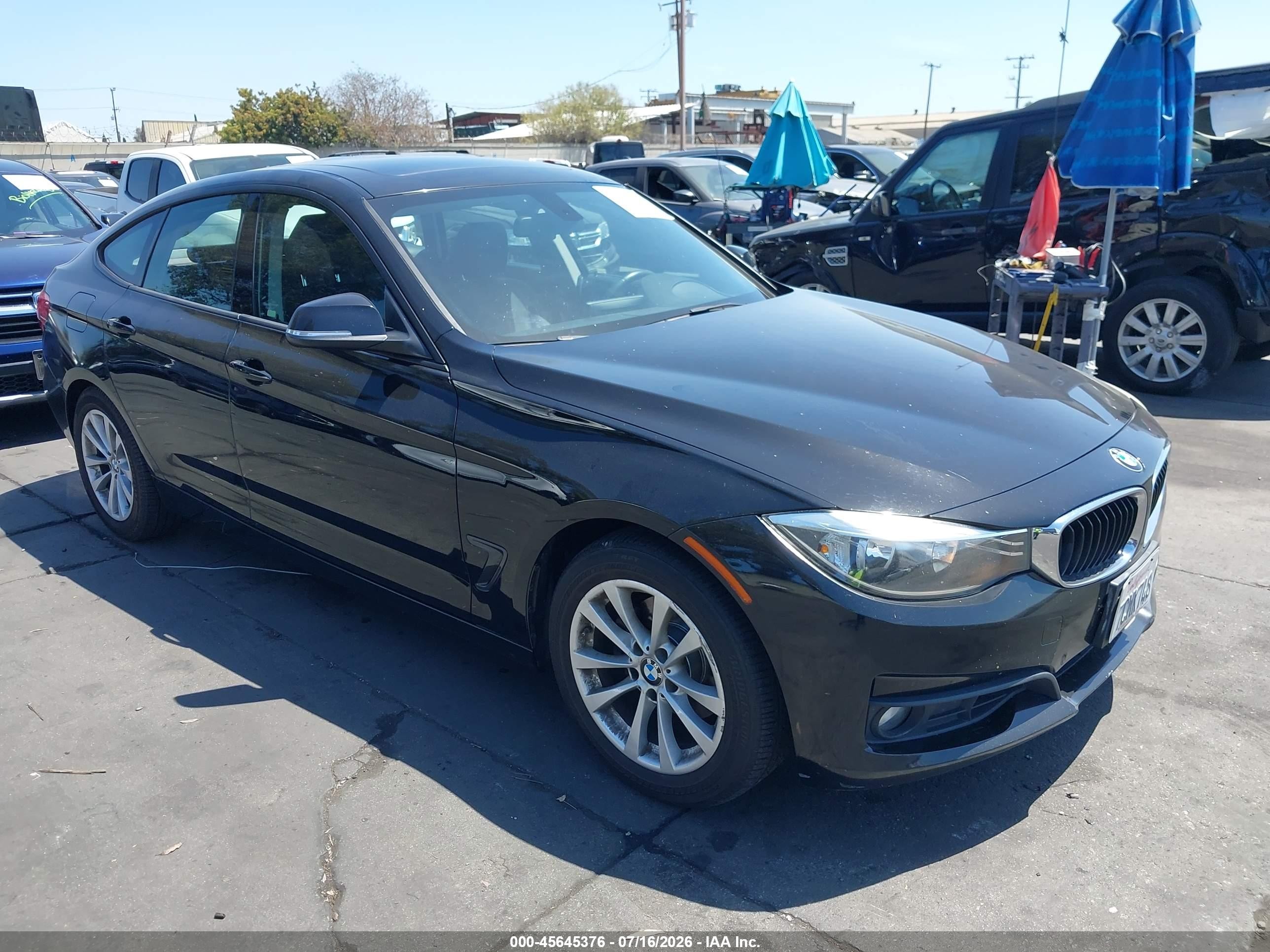 2014 BMW 3 Series 328i Gran Turismo xDrive, VIN WBA3X5C58ED242545 — Front end