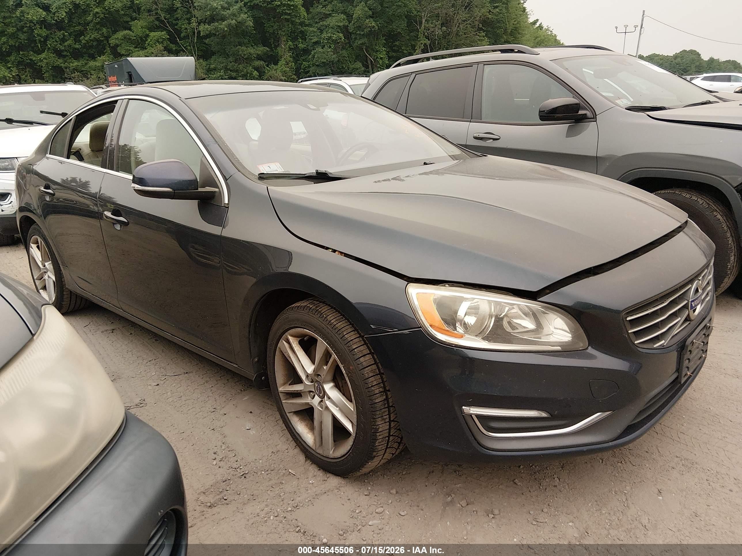 2014 Volvo S60 T5, VIN YV1612FH8E2295399 — Normal wear
