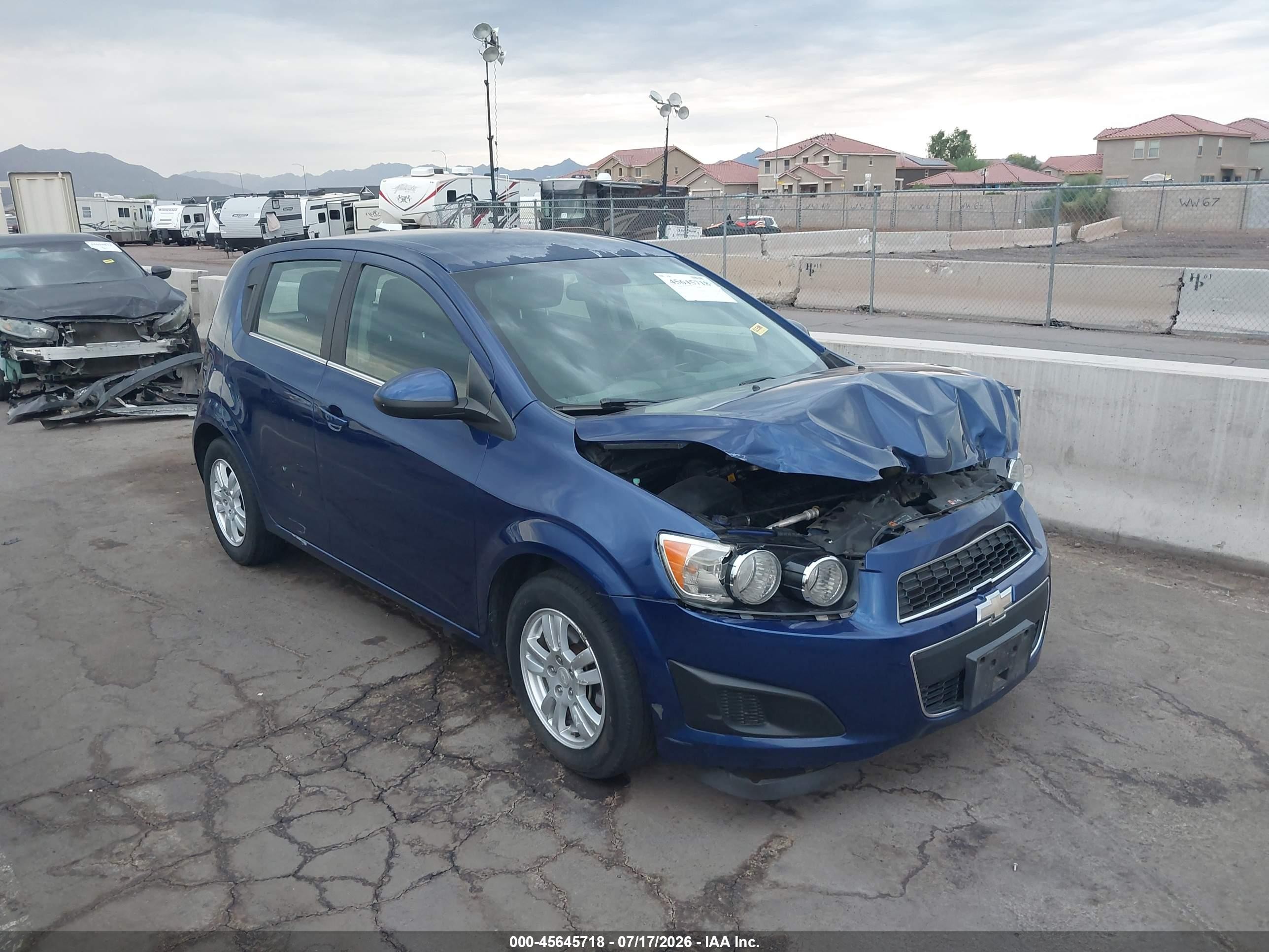 2013 Chevrolet Sonic LT, VIN 1G1JC6SG2D4222443 — Front end