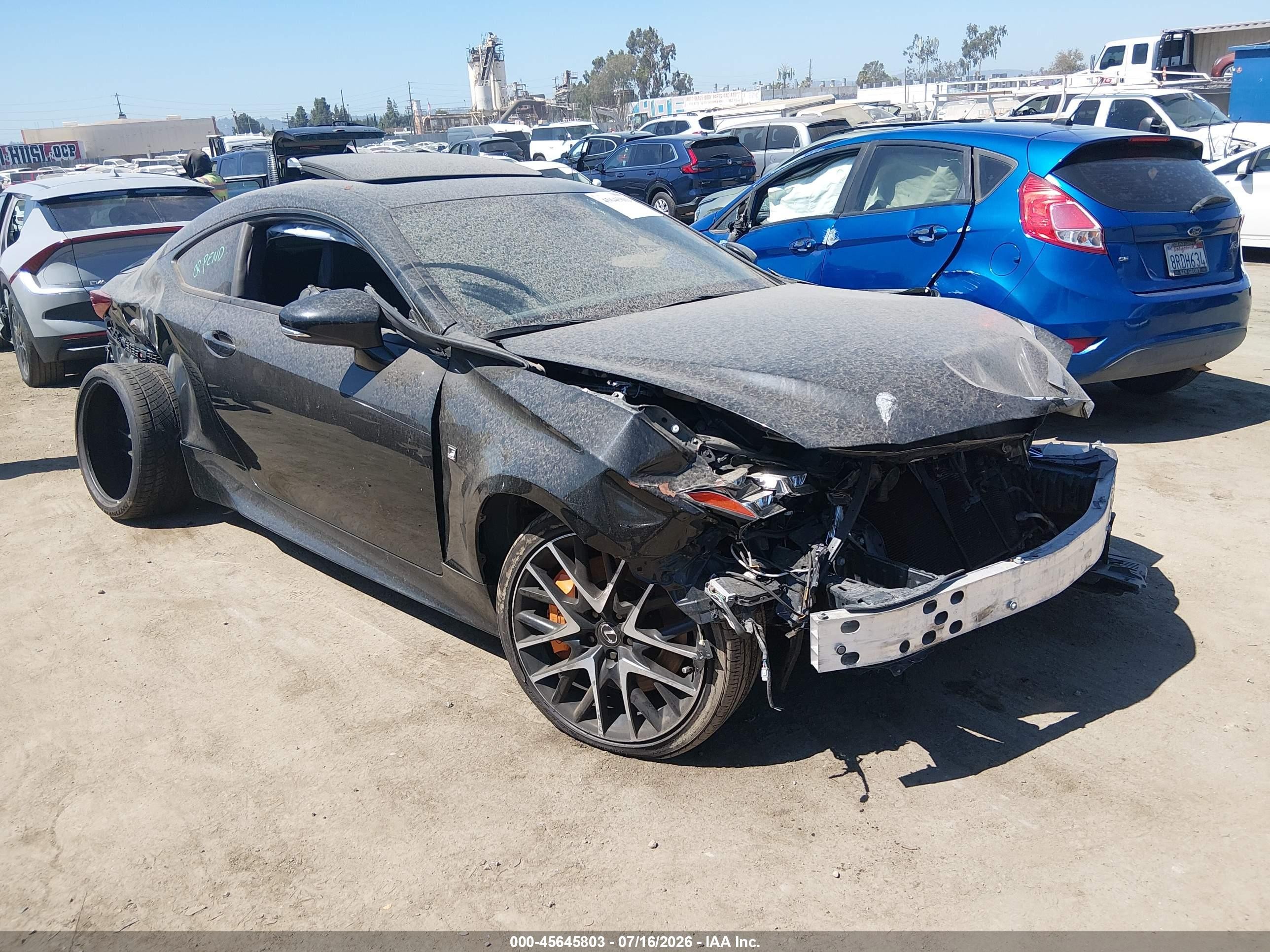 2018 Lexus RC 350, VIN JTHHZ5BC2J5018466 — Front end