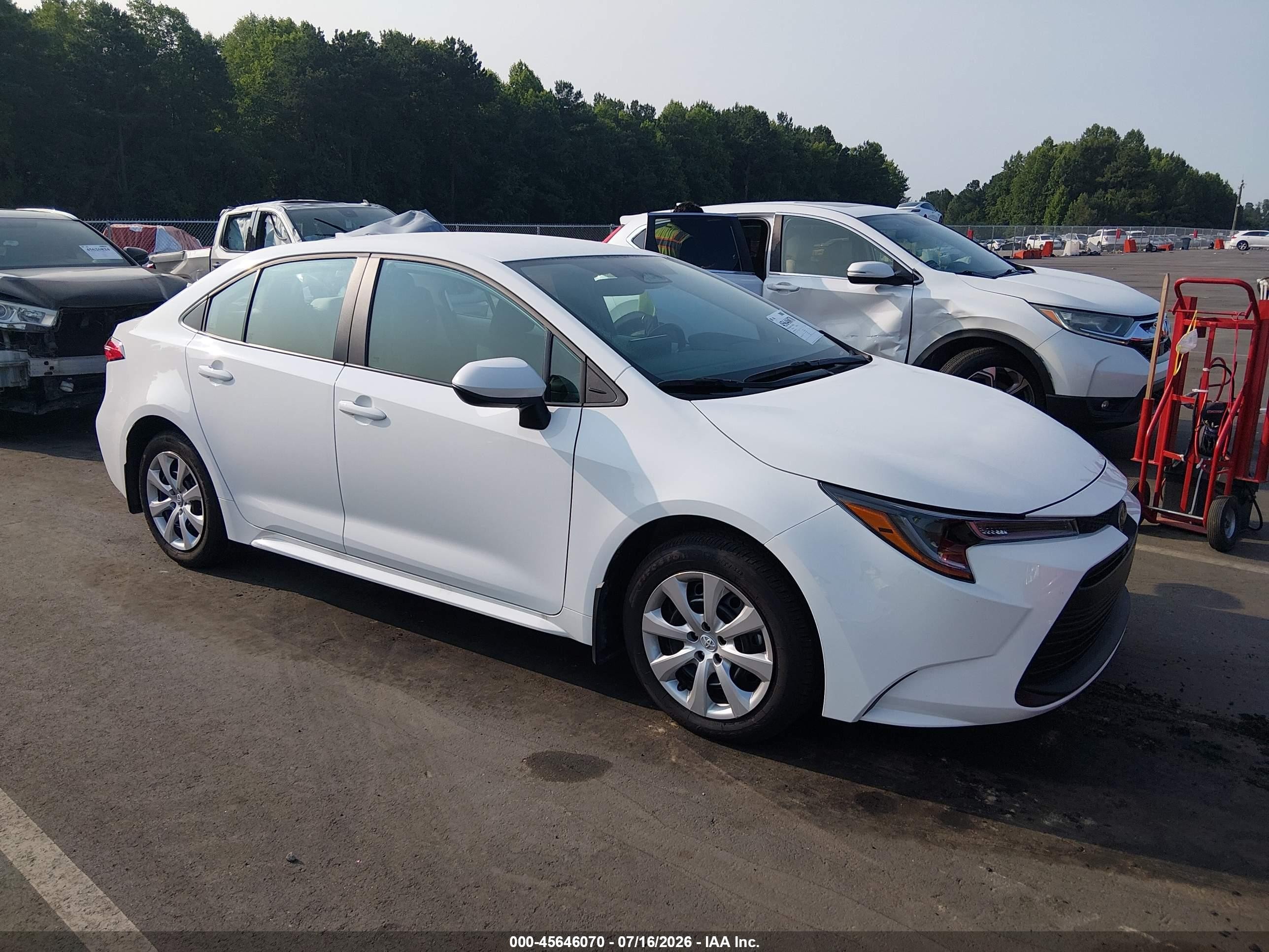 2025 Toyota Corolla LE, VIN 5YFB4MDE1SP342530 — Стихия