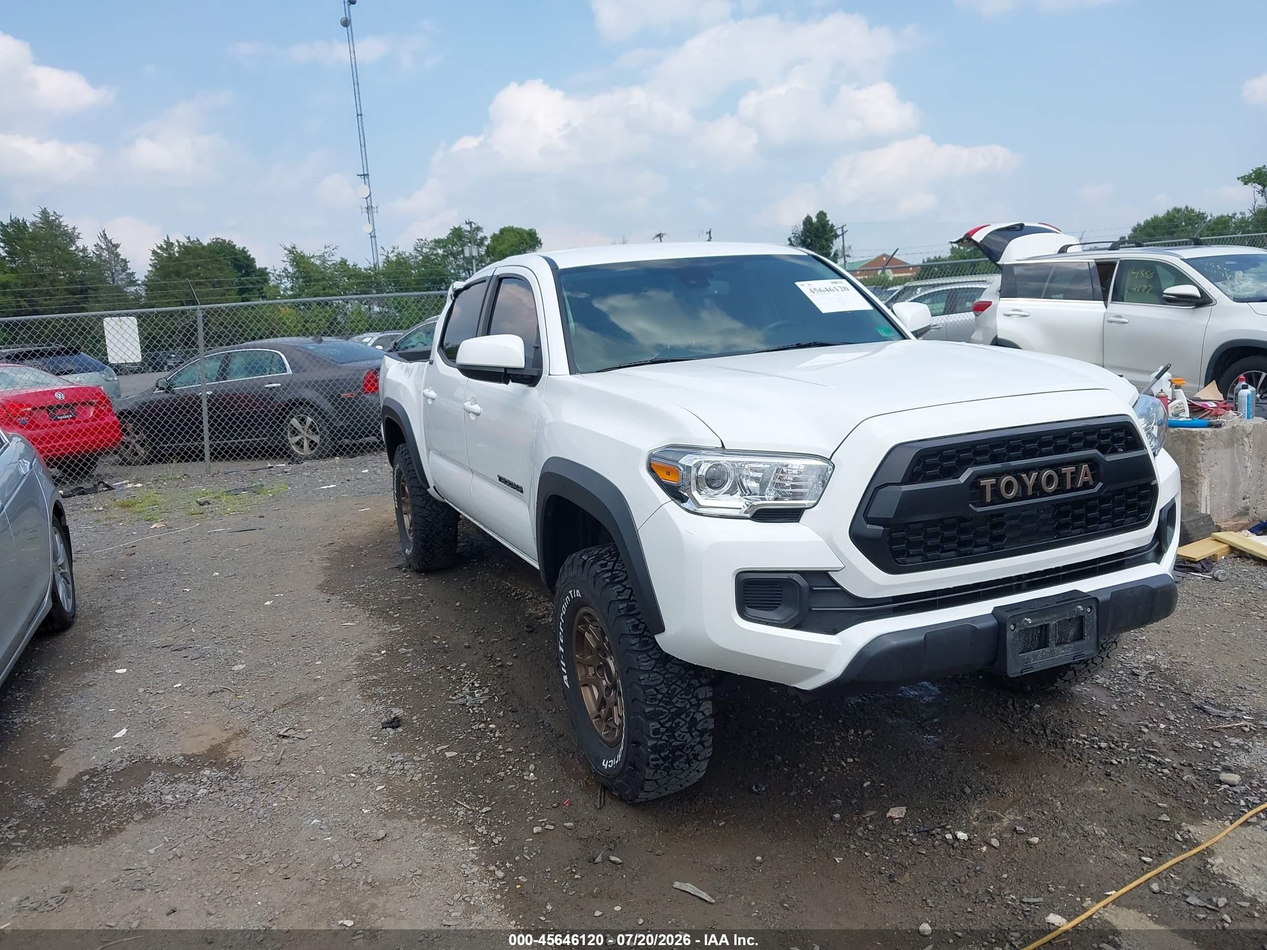 2023 Toyota Tacoma TRD Off Road, VIN 3TMCZ5AN6PM533326 — Rear end