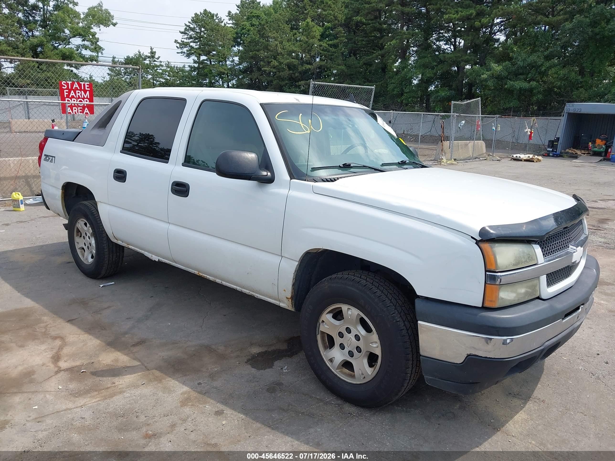 2006 Chevrolet Avalanche LS, VIN 3GNEK12Z86G133294 — Rear end