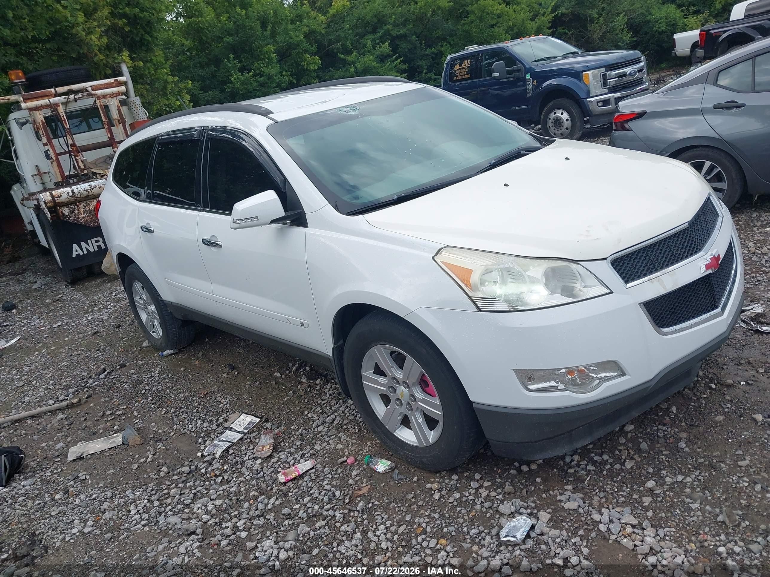 2010 Chevrolet Traverse 2LT, VIN 1GNLVGED8AS142855 — Roof