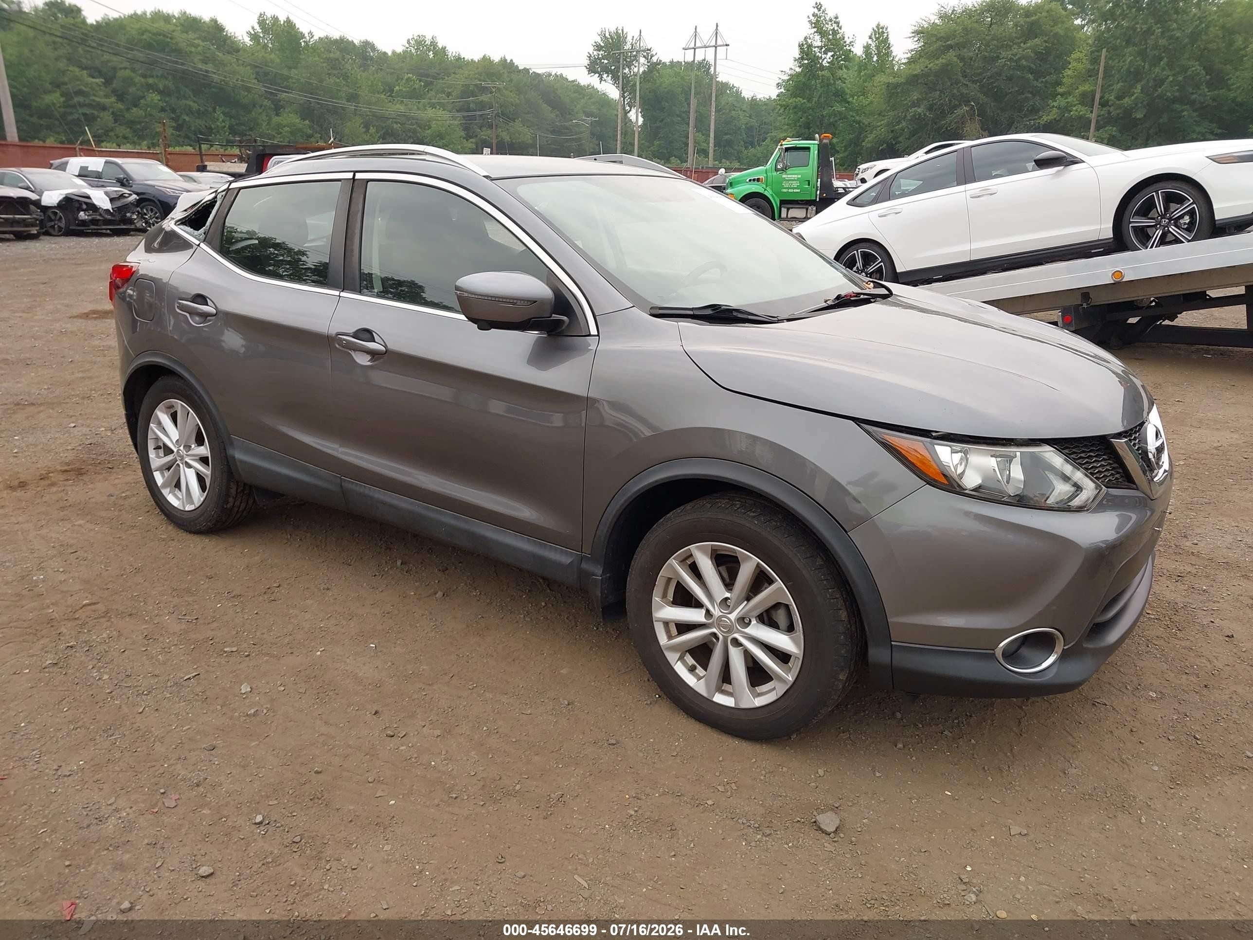 2017 Nissan Rogue SL, VIN JN1BJ1CR3HW143932 — Крыша