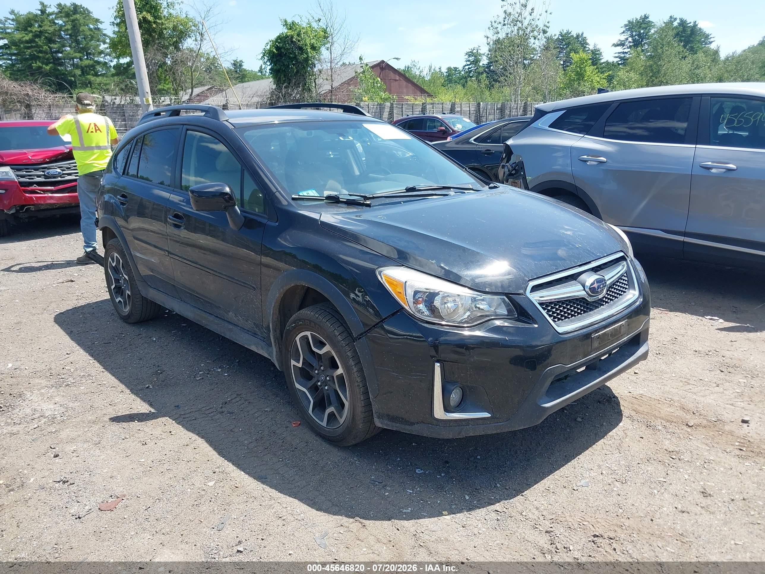 2016 Subaru Crosstrek Premium, VIN JF2GPADC0G8219994 — Зад