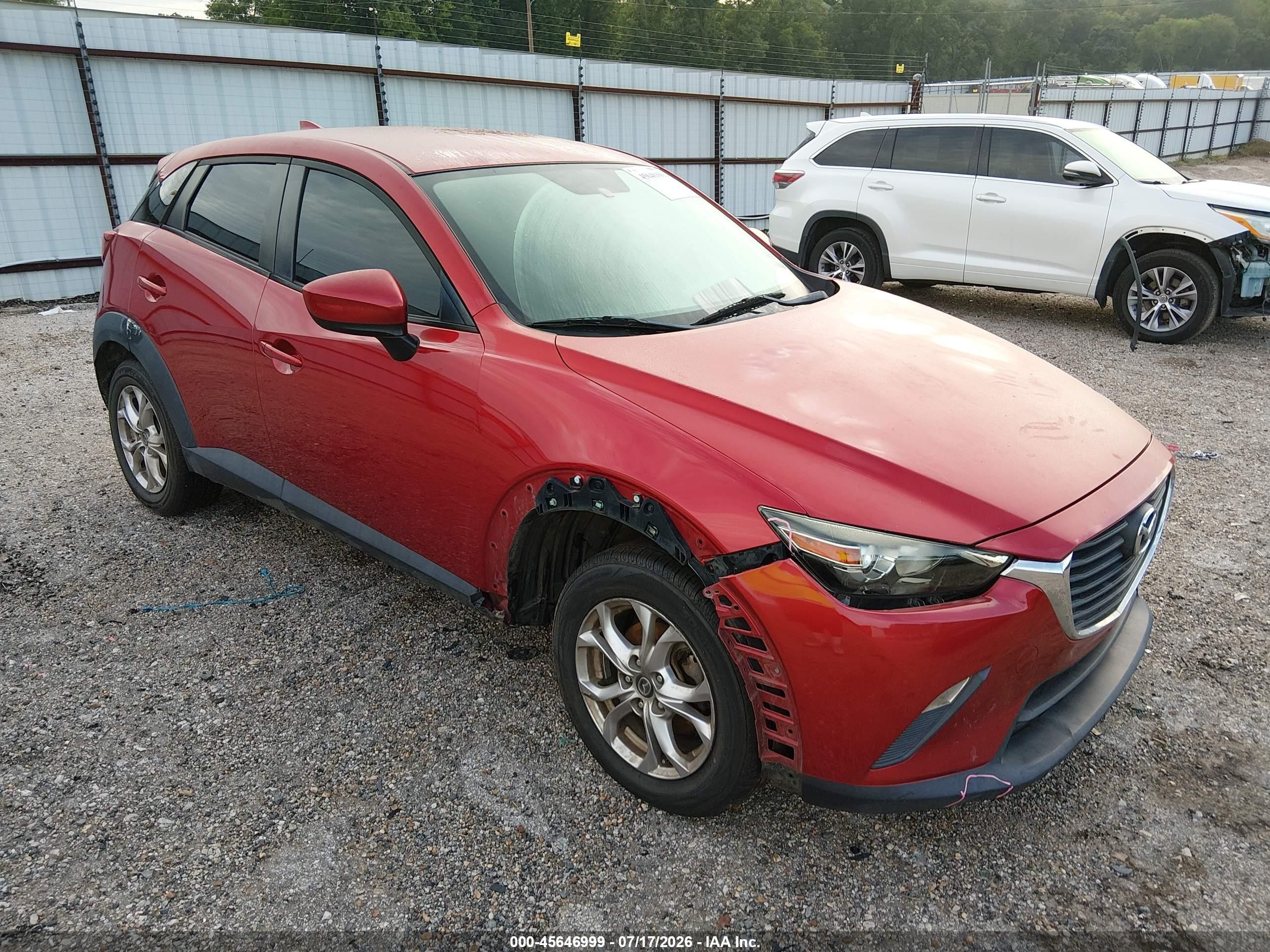 2016 Mazda CX-3 Sport, VIN JM1DKBB7XG0123932 — Side