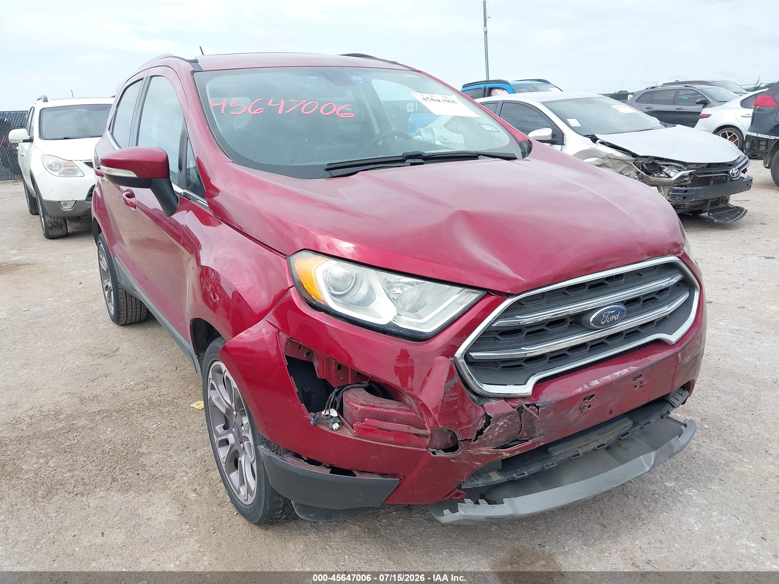 2019 Ford EcoSport Titanium, VIN MAJ3S2KE1KC261656 — Front end