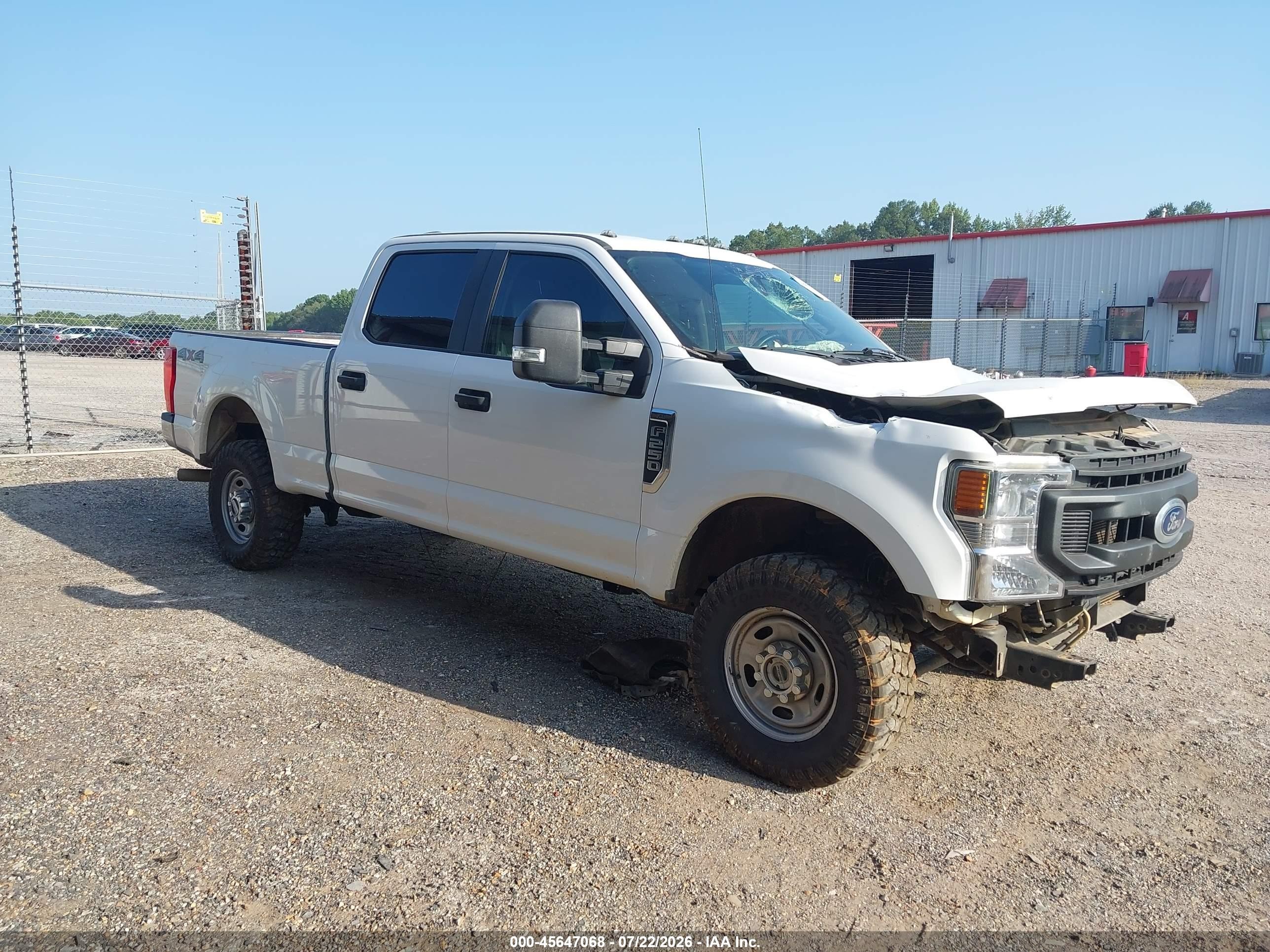2021 Ford F-250 XL, VIN 1FT7W2B6XMEC85244 — Front end