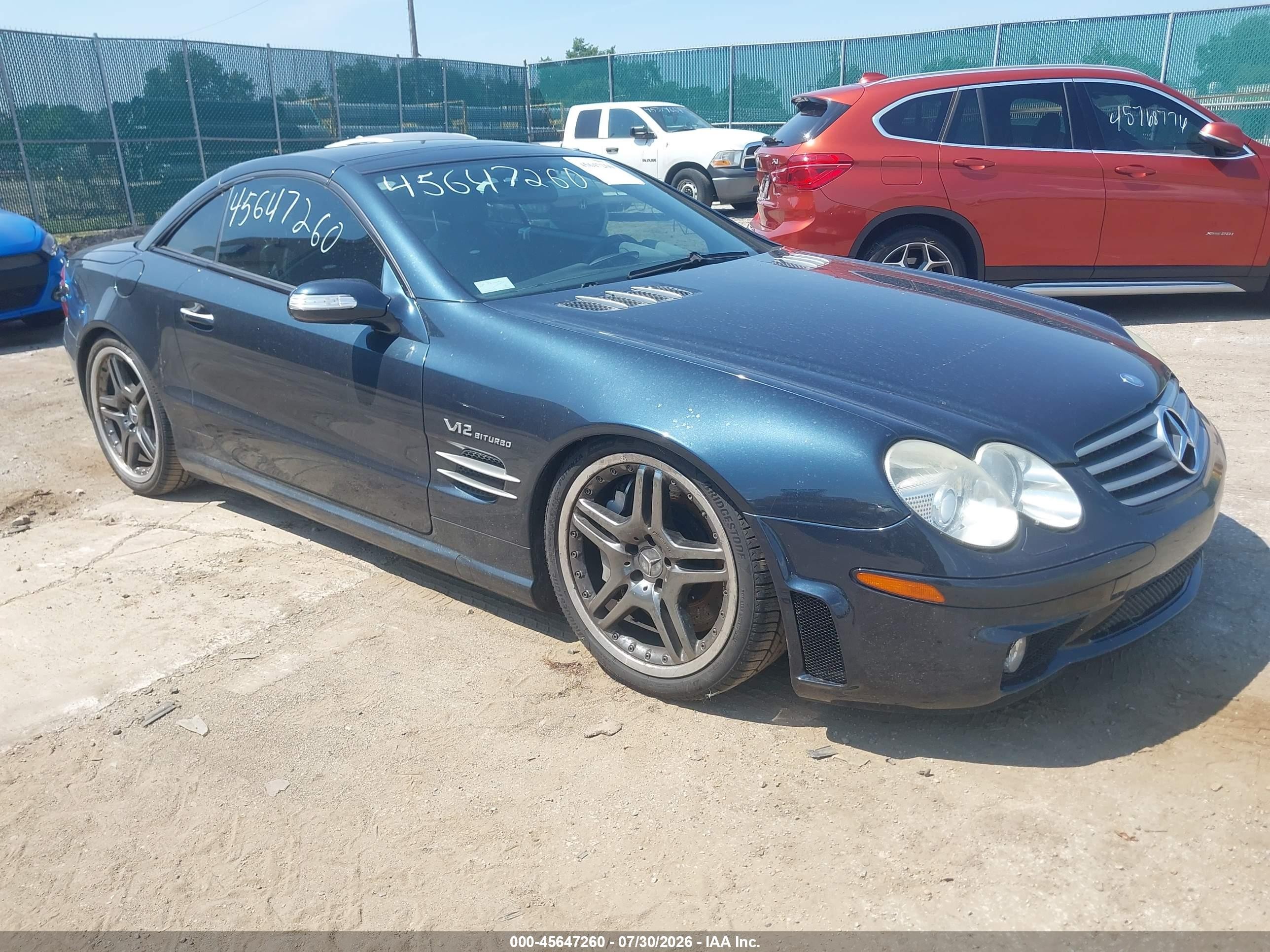 2006 Mercedes-Benz SL, VIN WDBSK79F06F111770 — Normal wear