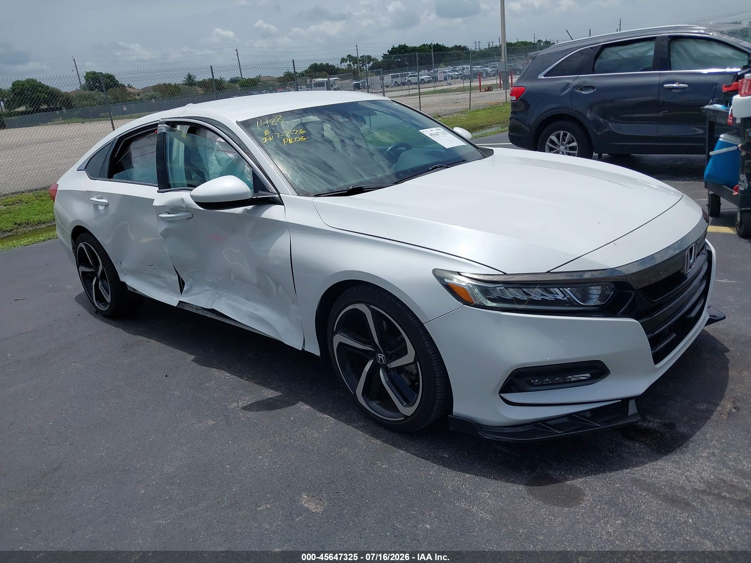 2019 Honda Accord Sport, VIN 1HGCV1F35KA130134 — Side