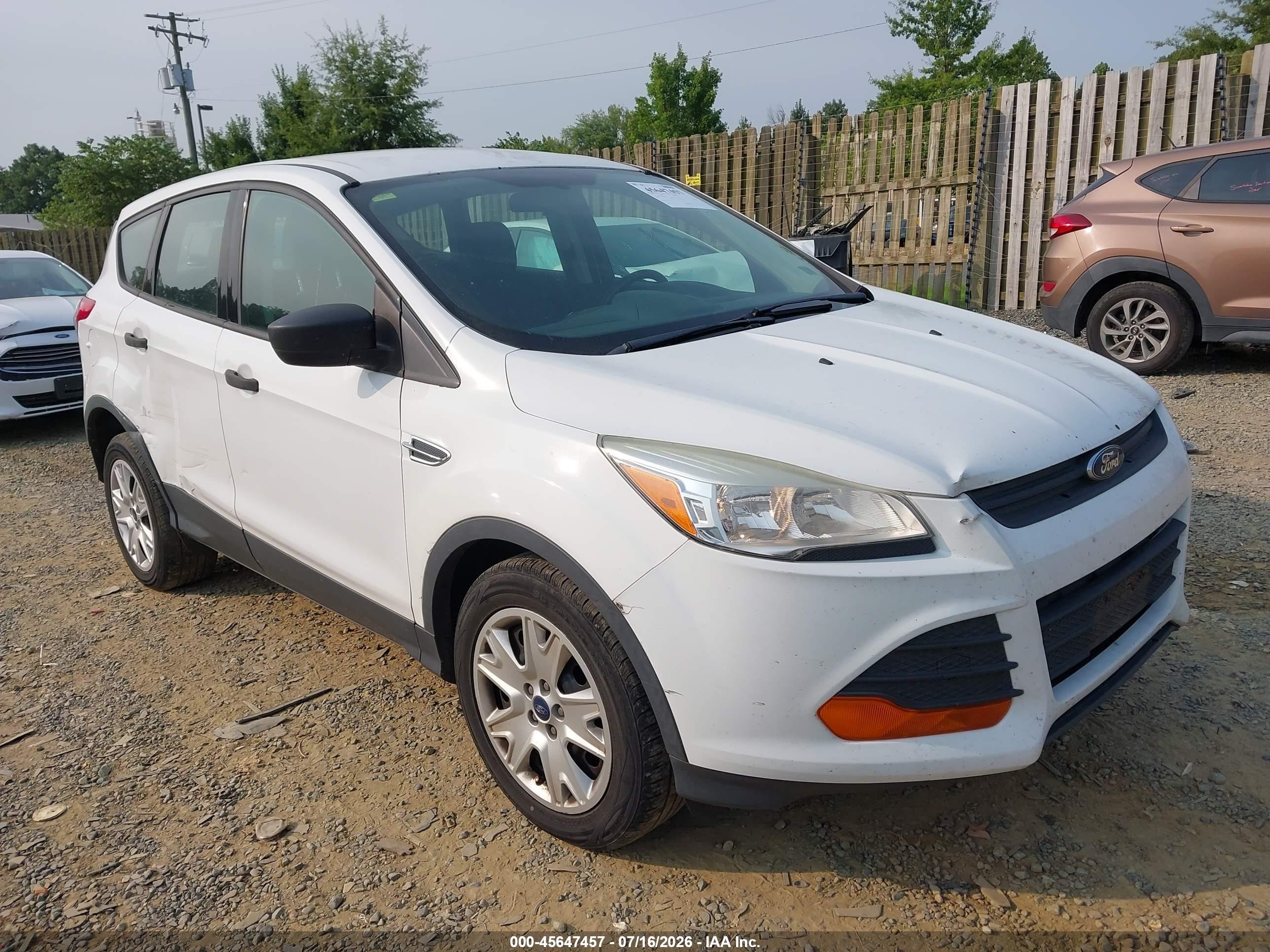 2015 Ford Escape S, VIN 1FMCU0F71FUC66131 — Normal wear