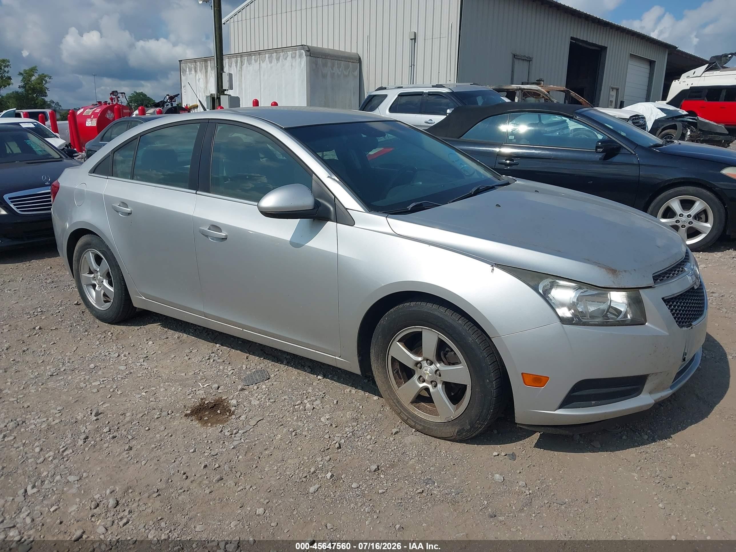 2014 Chevrolet Cruze 1LT, VIN 1G1PC5SBXE7400348 — Normal wear
