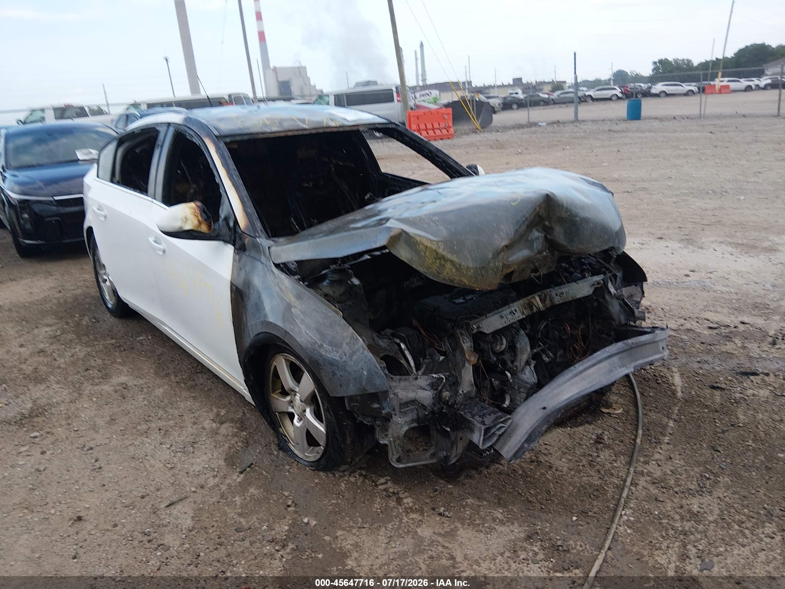 2014 Chevrolet Cruze 1LT, VIN 1G1PC5SB4E7165106 — Burn