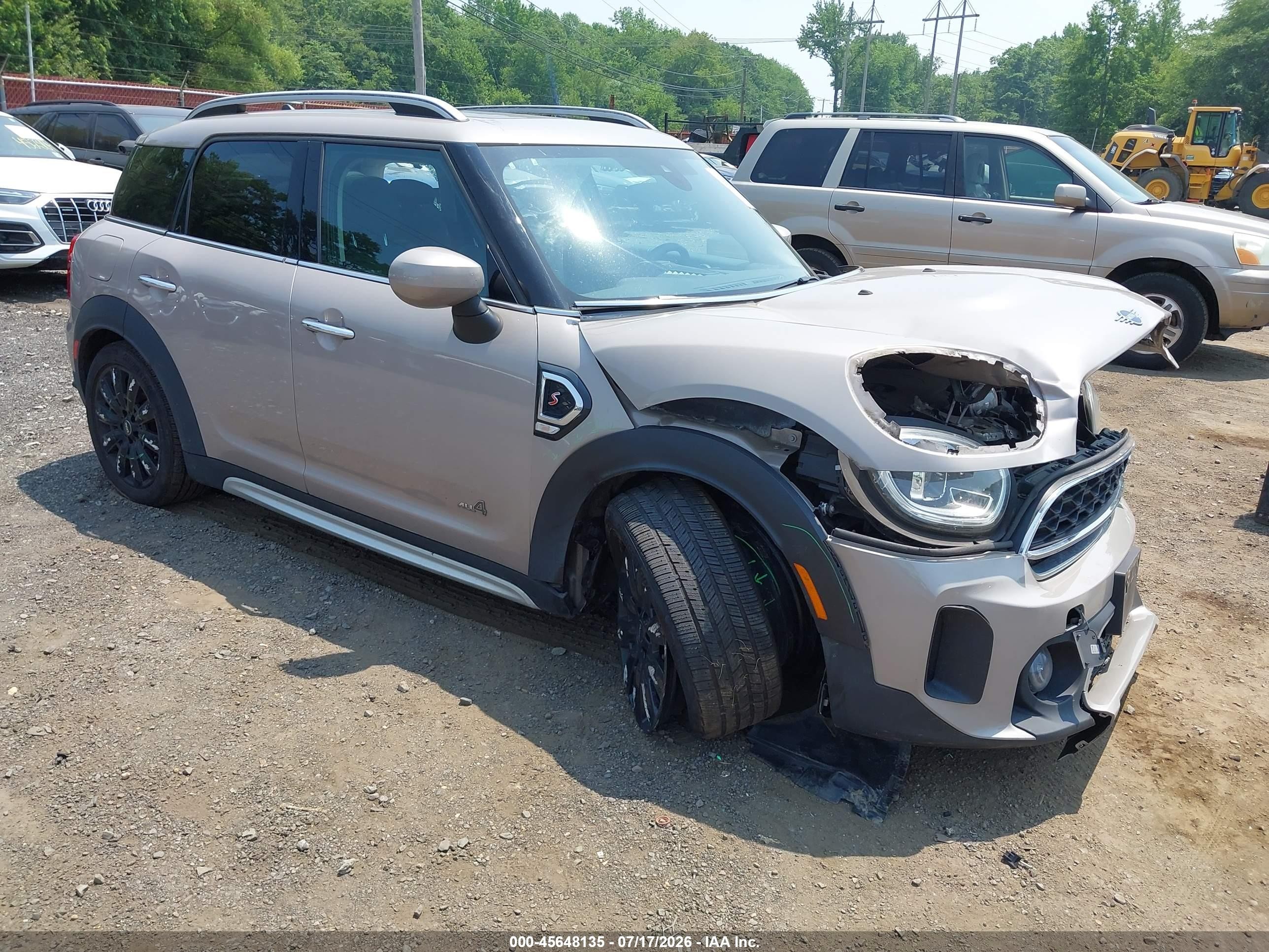 2022 MINI Countryman Cooper S, VIN WMZ83BR05N3N26798 — Перед