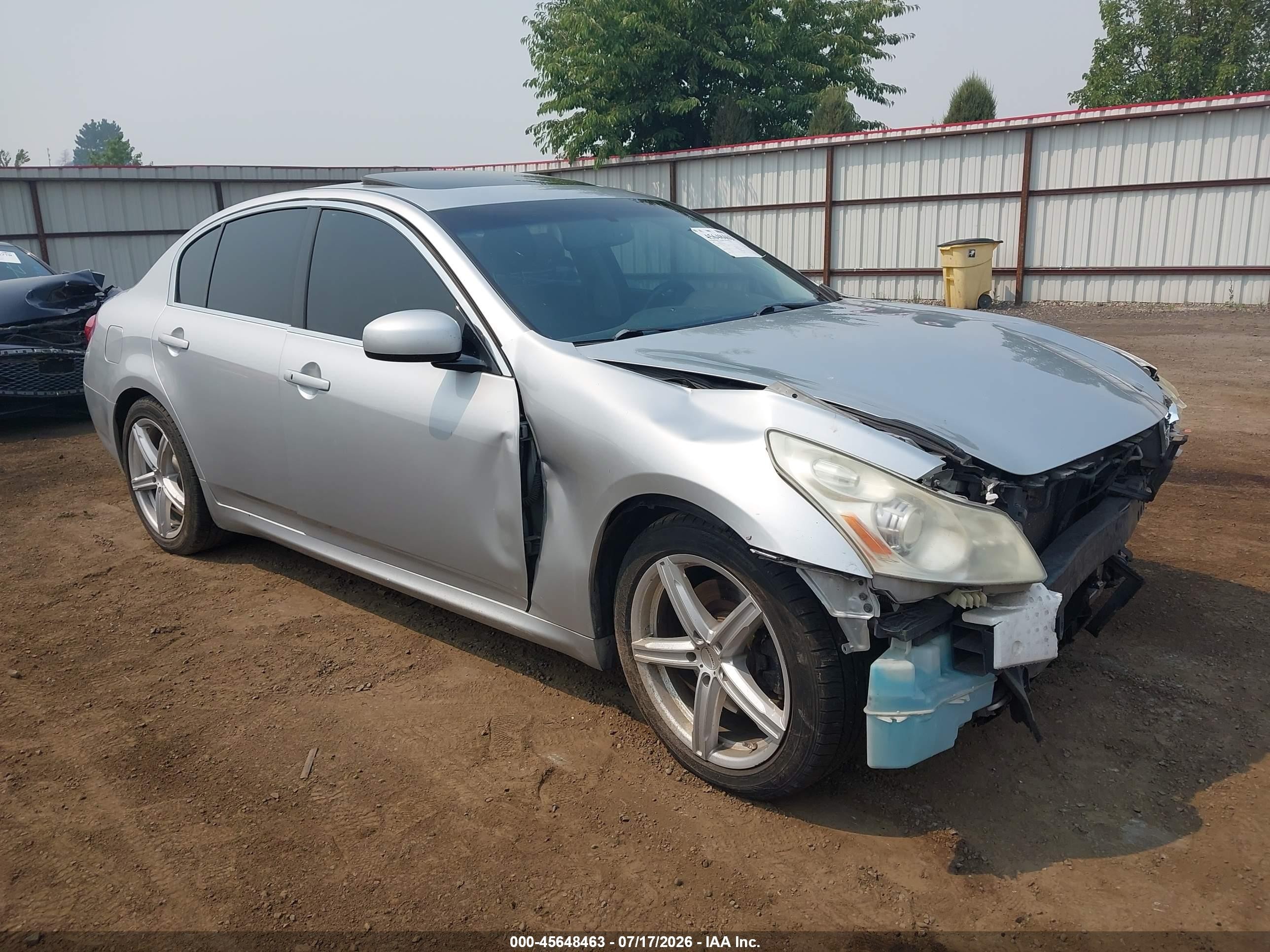 2007 Infiniti G35 Journey, VIN JNKBV61E27M729254 — Front end