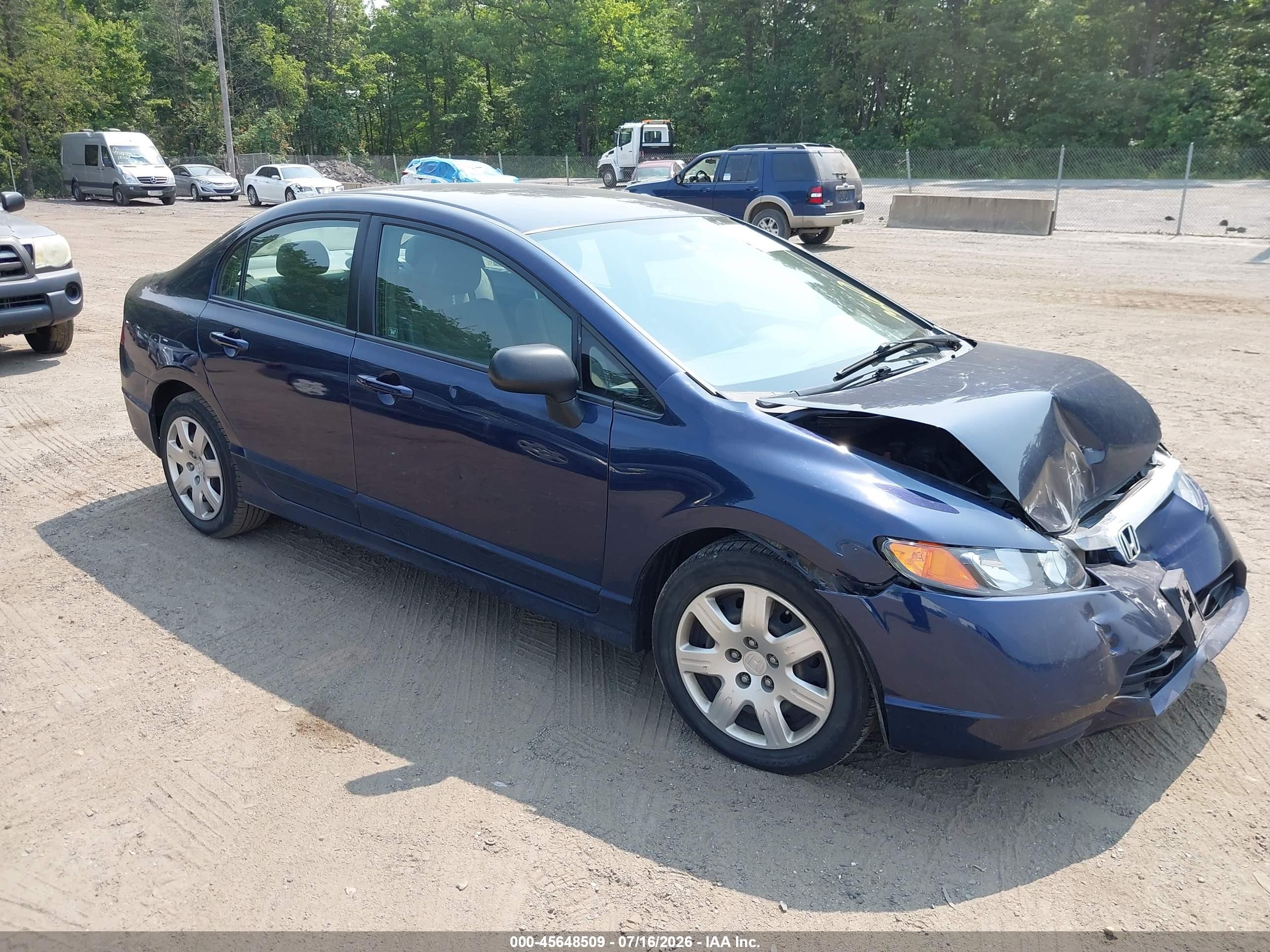 2008 Honda Civic LX, VIN 1HGFA16598L113487 — Front end
