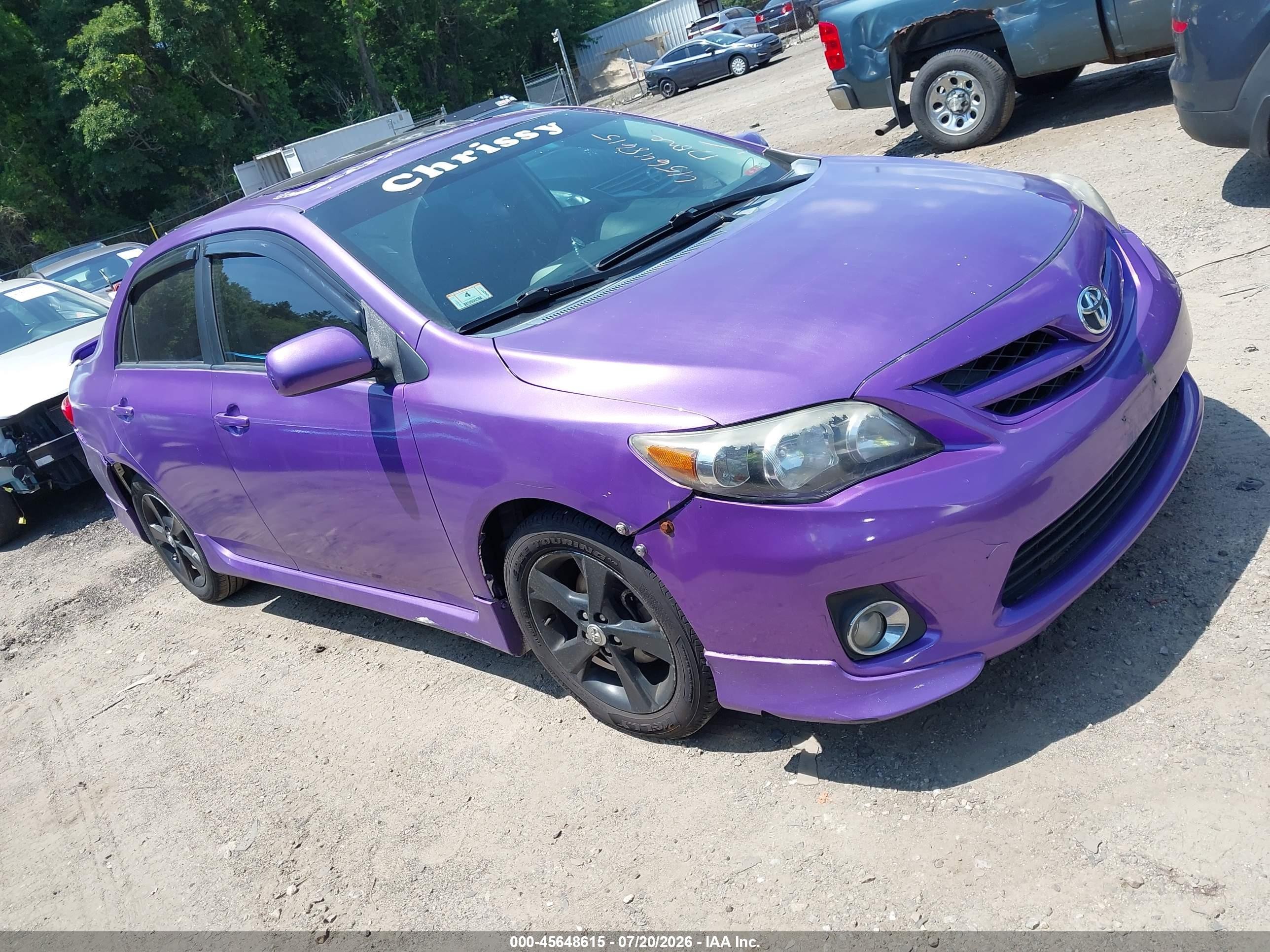 2011 Toyota Corolla LE, VIN 2T1BU4EE0BC553622 — Side