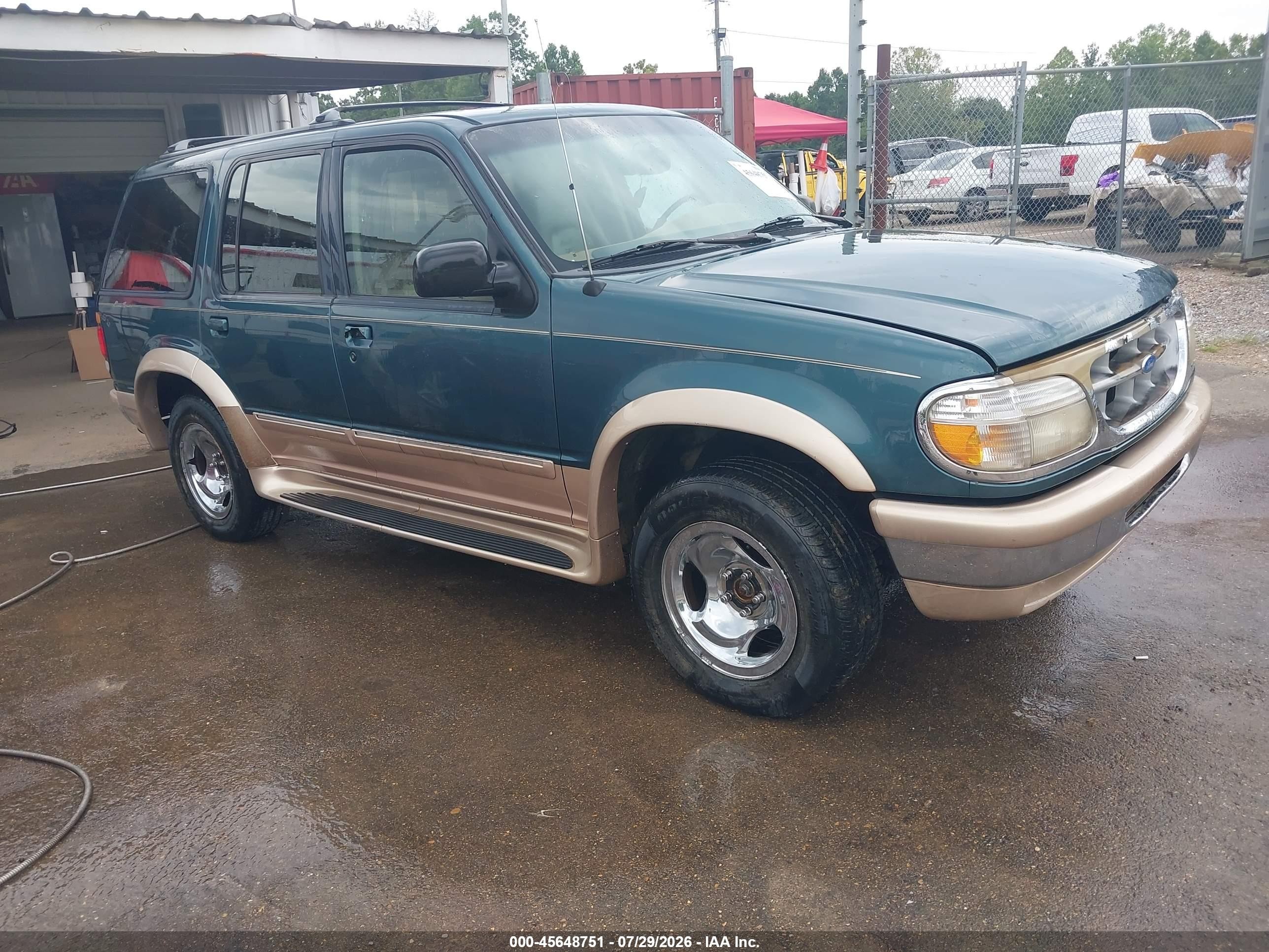 1996 Ford Explorer XL, VIN 1FMDU34X3TUD45885 — Normal wear