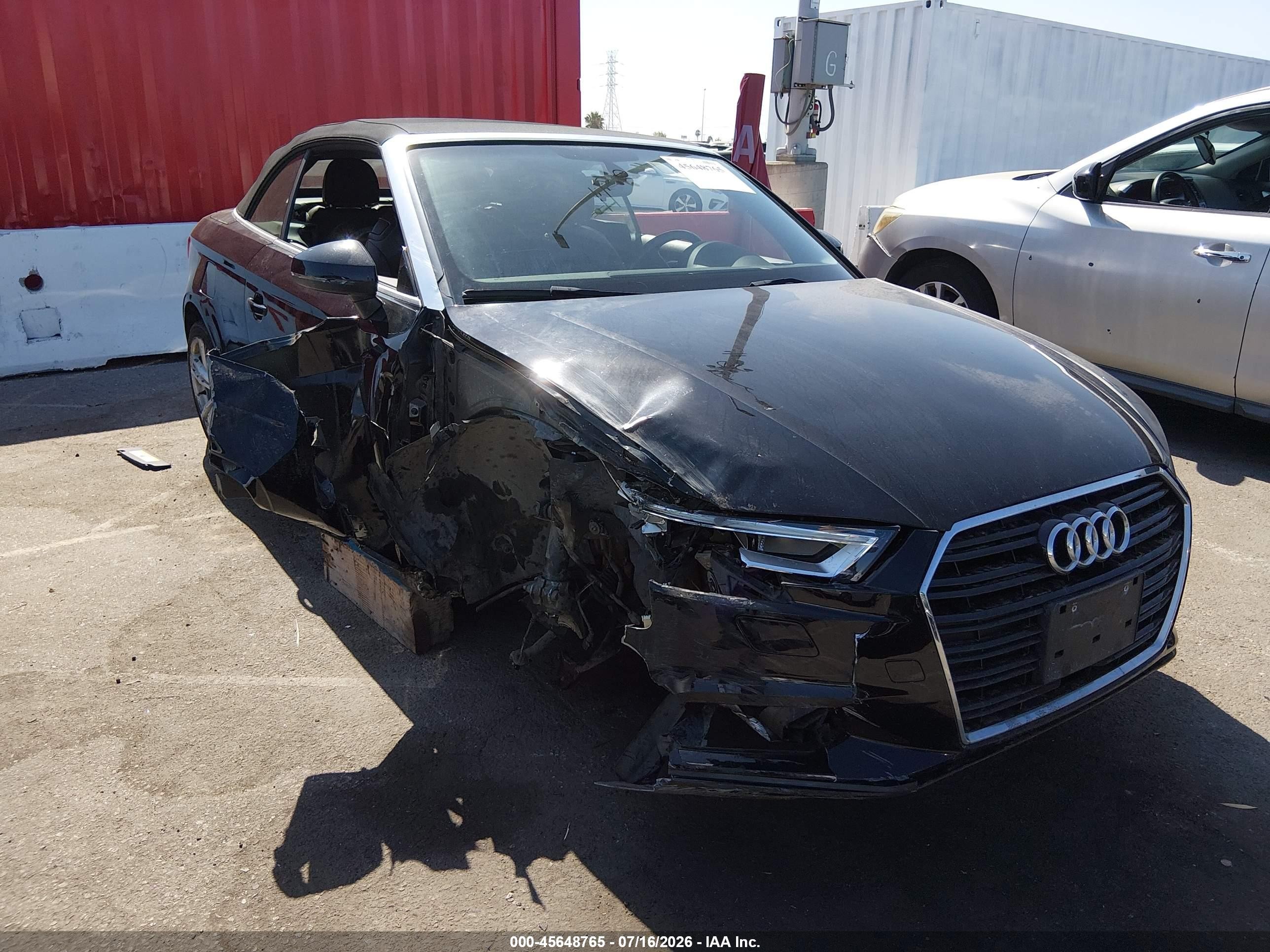 2018 Audi A3 Cabriolet Premium, VIN WAU6ULFF8J1000249 — Front end