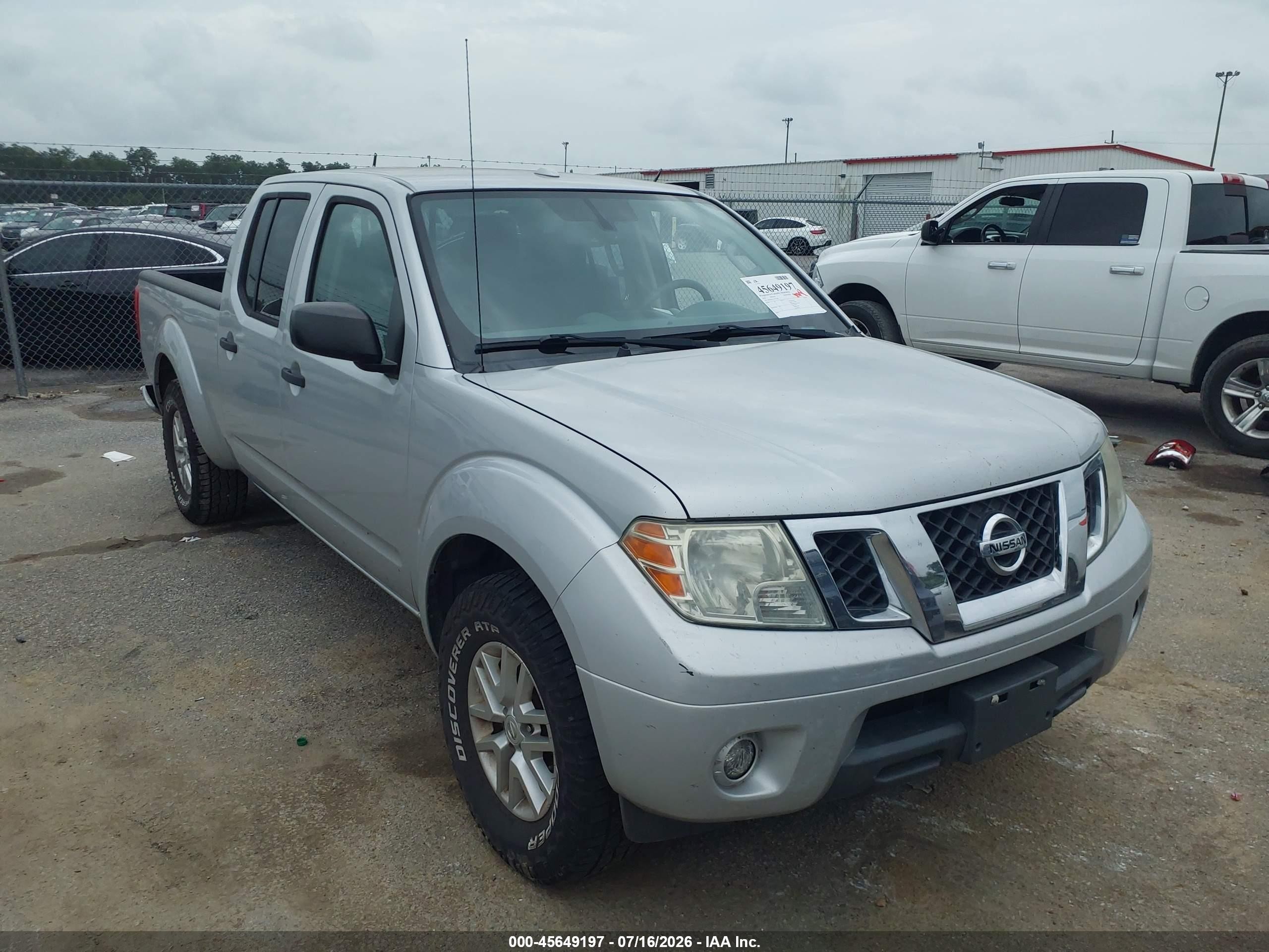 2016 Nissan Frontier SL, VIN 1N6AD0FV1GN717240 — Rear end