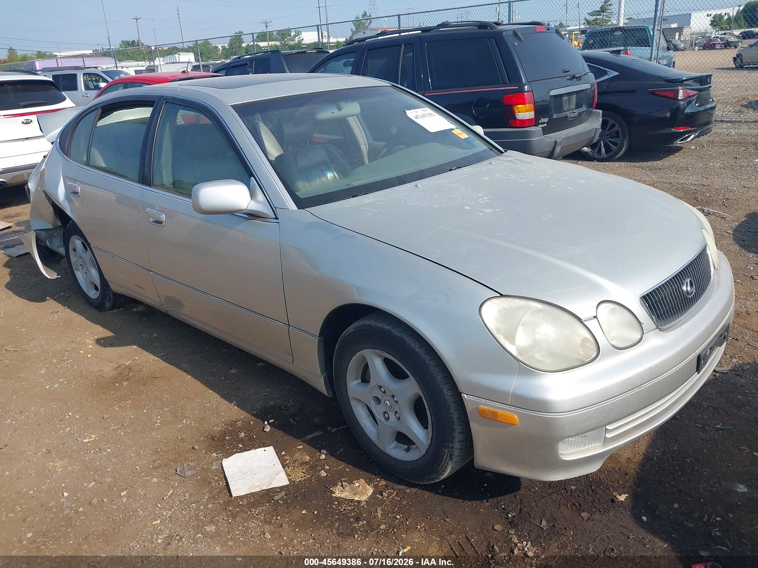 2000 Lexus GS 300, VIN JT8BD68S6Y0085569 — Rear end