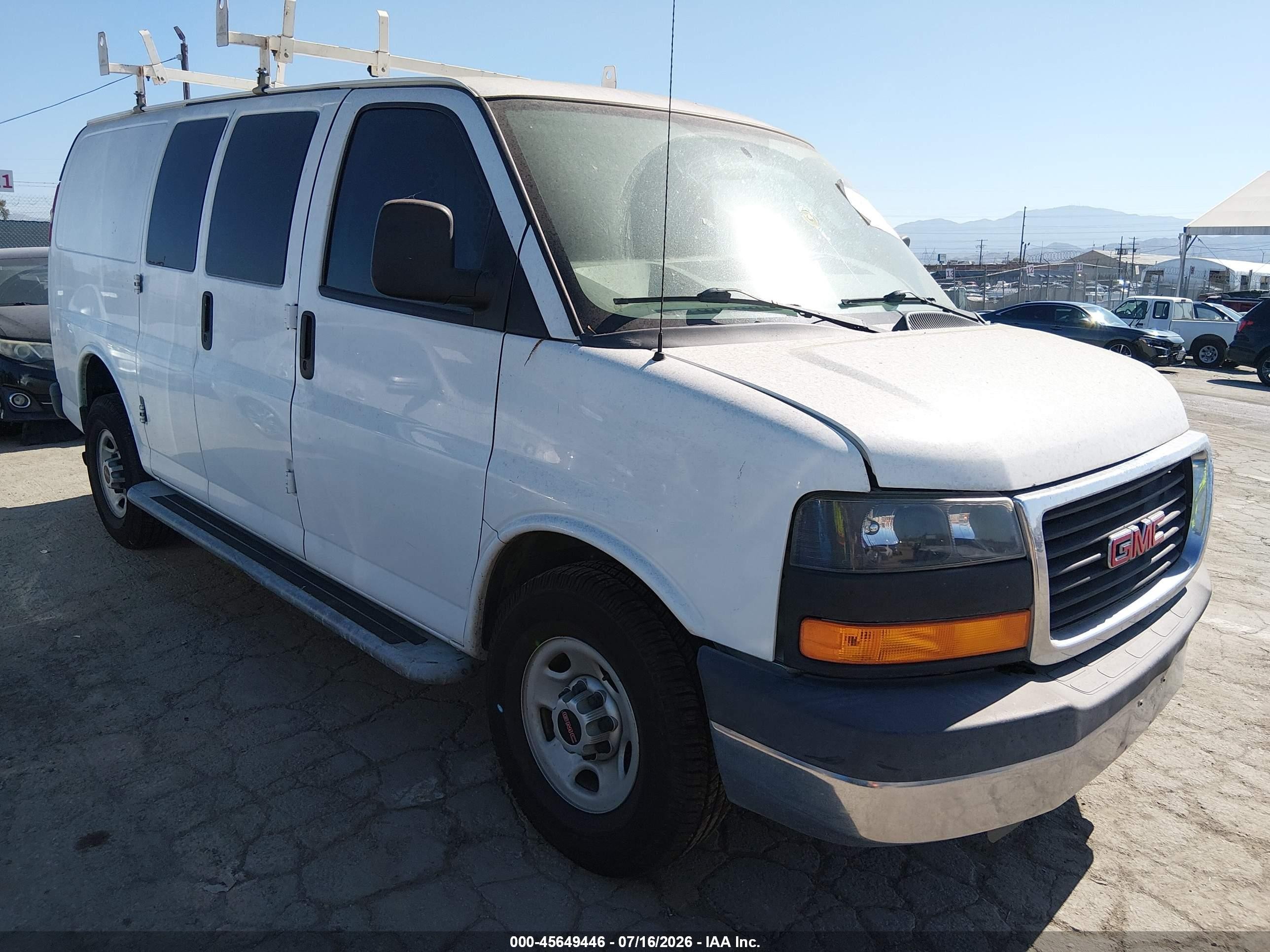 2016 GMC Savana Cargo, VIN 1GTW7AFF5G1903224 — Normal wear