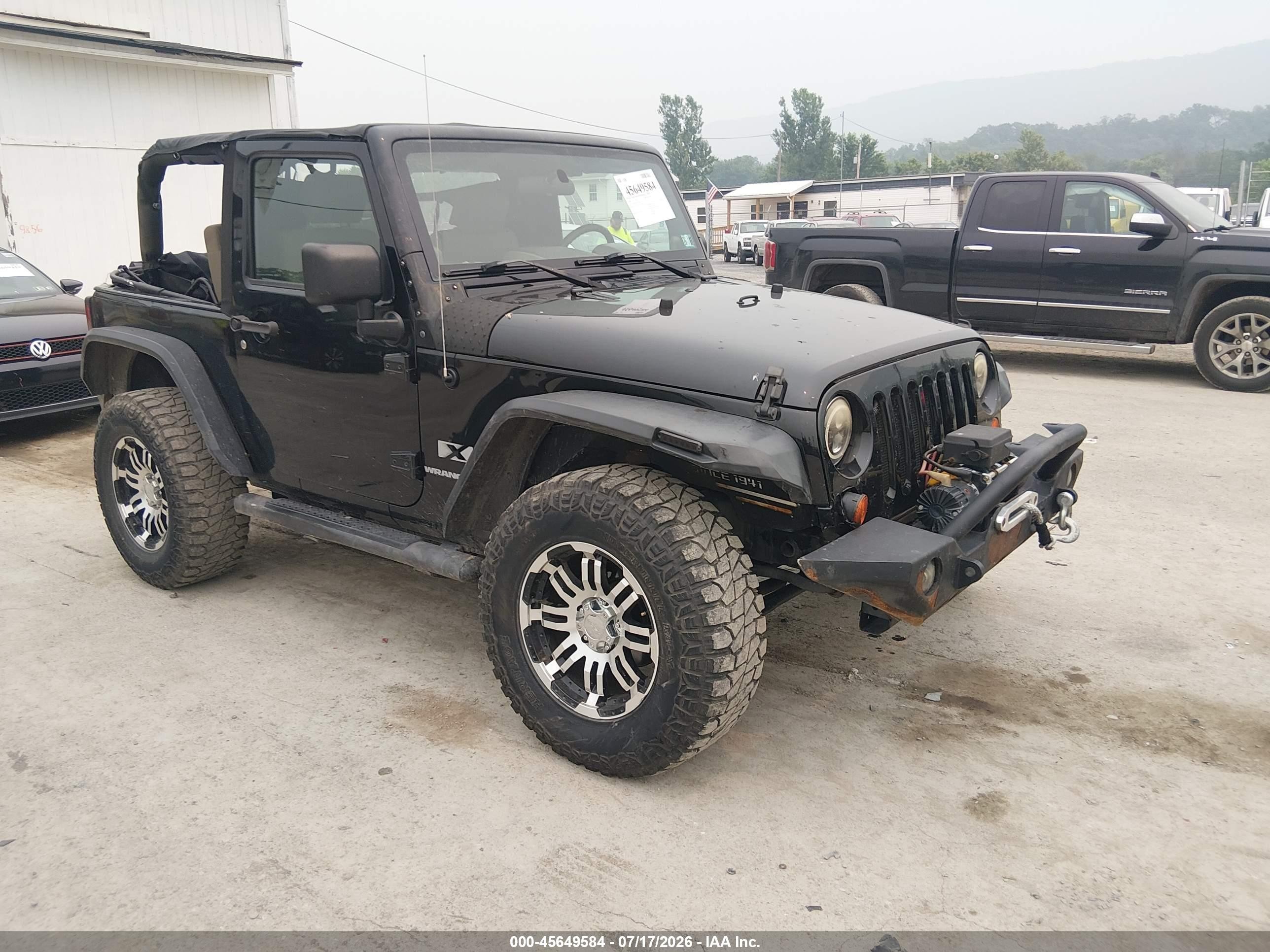 2009 Jeep Wrangler X, VIN 1J4FA24109L741468 — Front end
