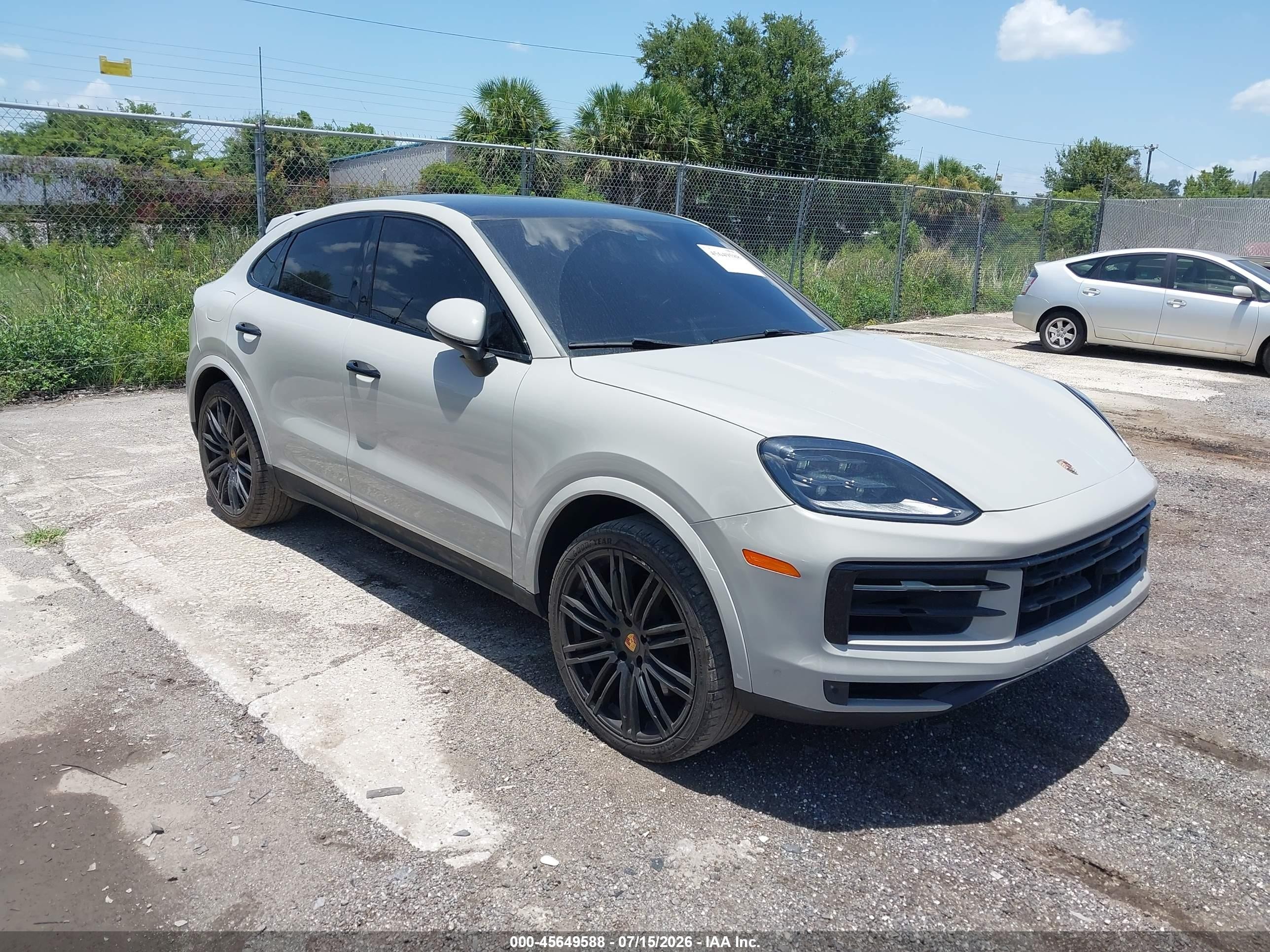 2024 Porsche Cayenne, VIN WP1BA2AY1RDA52862 — Front end