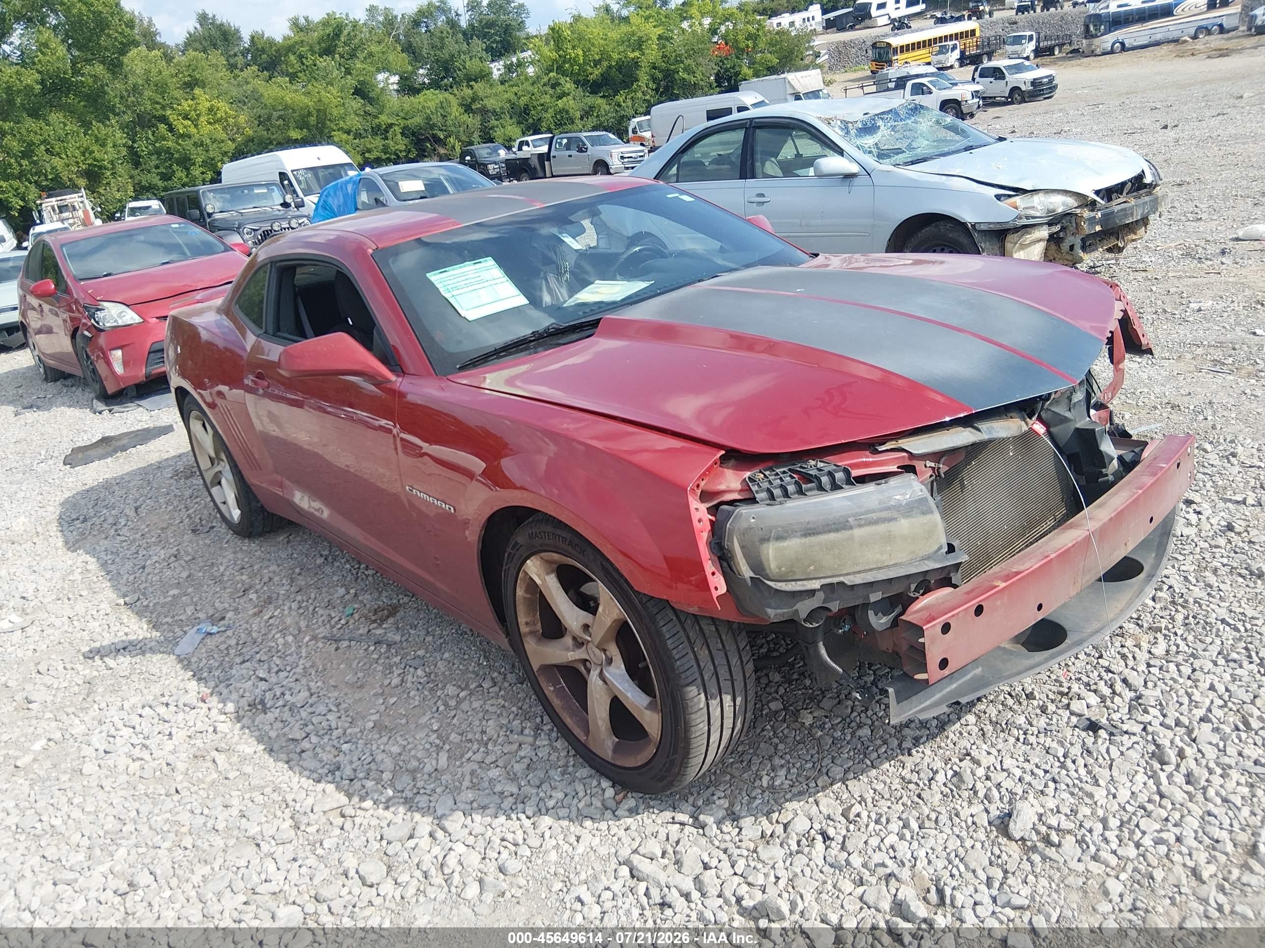 2014 Chevrolet Camaro LT, VIN 2G1FB1E38E9268149 — Front end