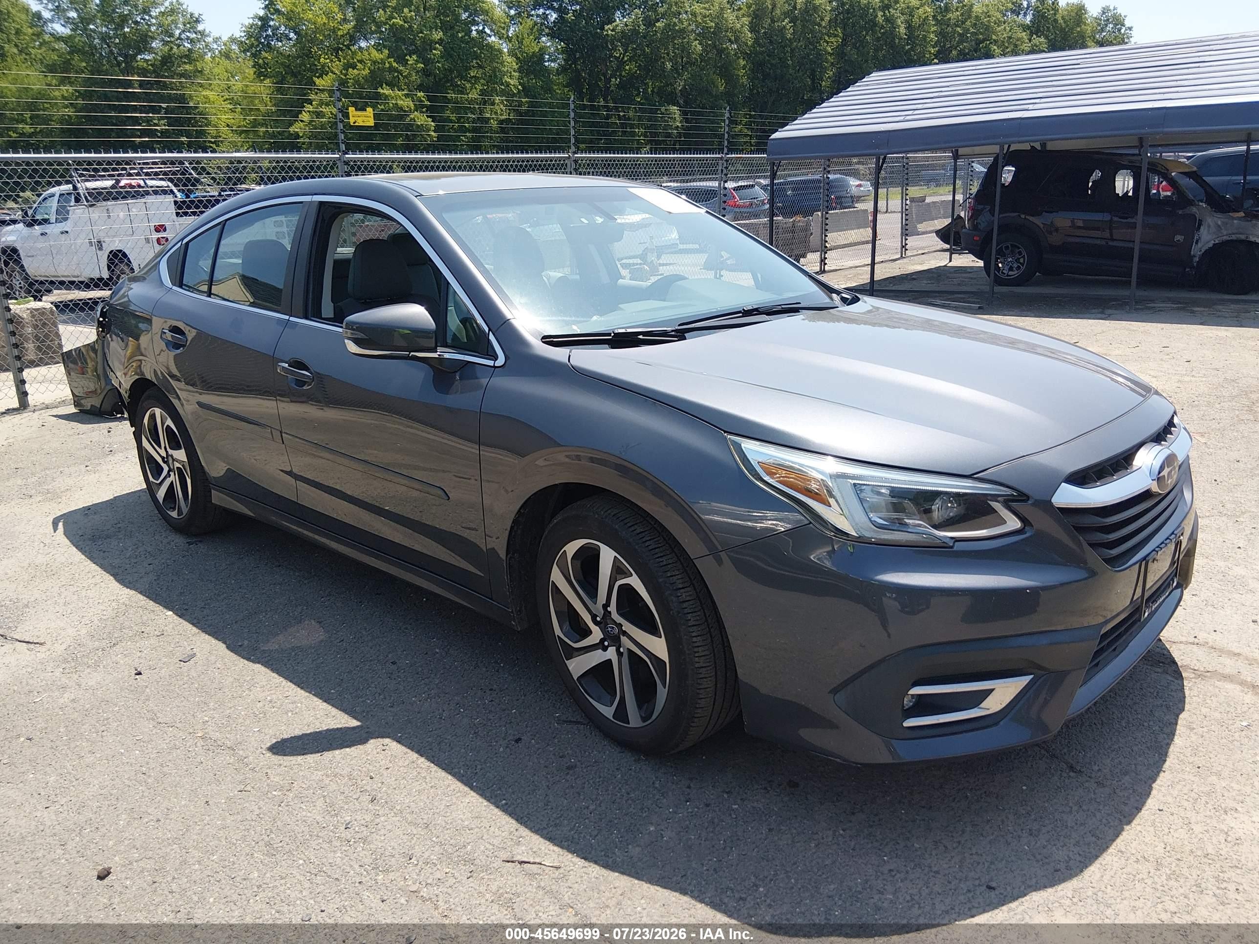2020 Subaru Legacy Limited, VIN 4S3BWAN62L3008095 — Зад