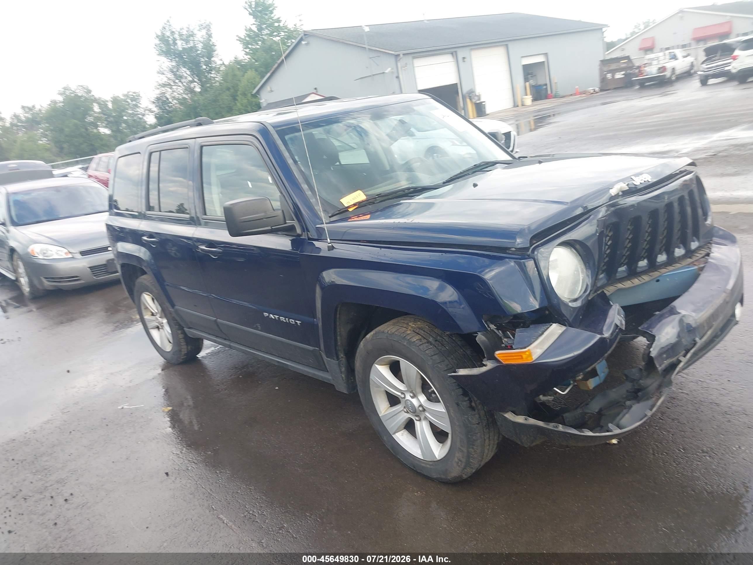 2012 Jeep Patriot Sport, VIN 1C4NJPBB0CD664175 — Front end