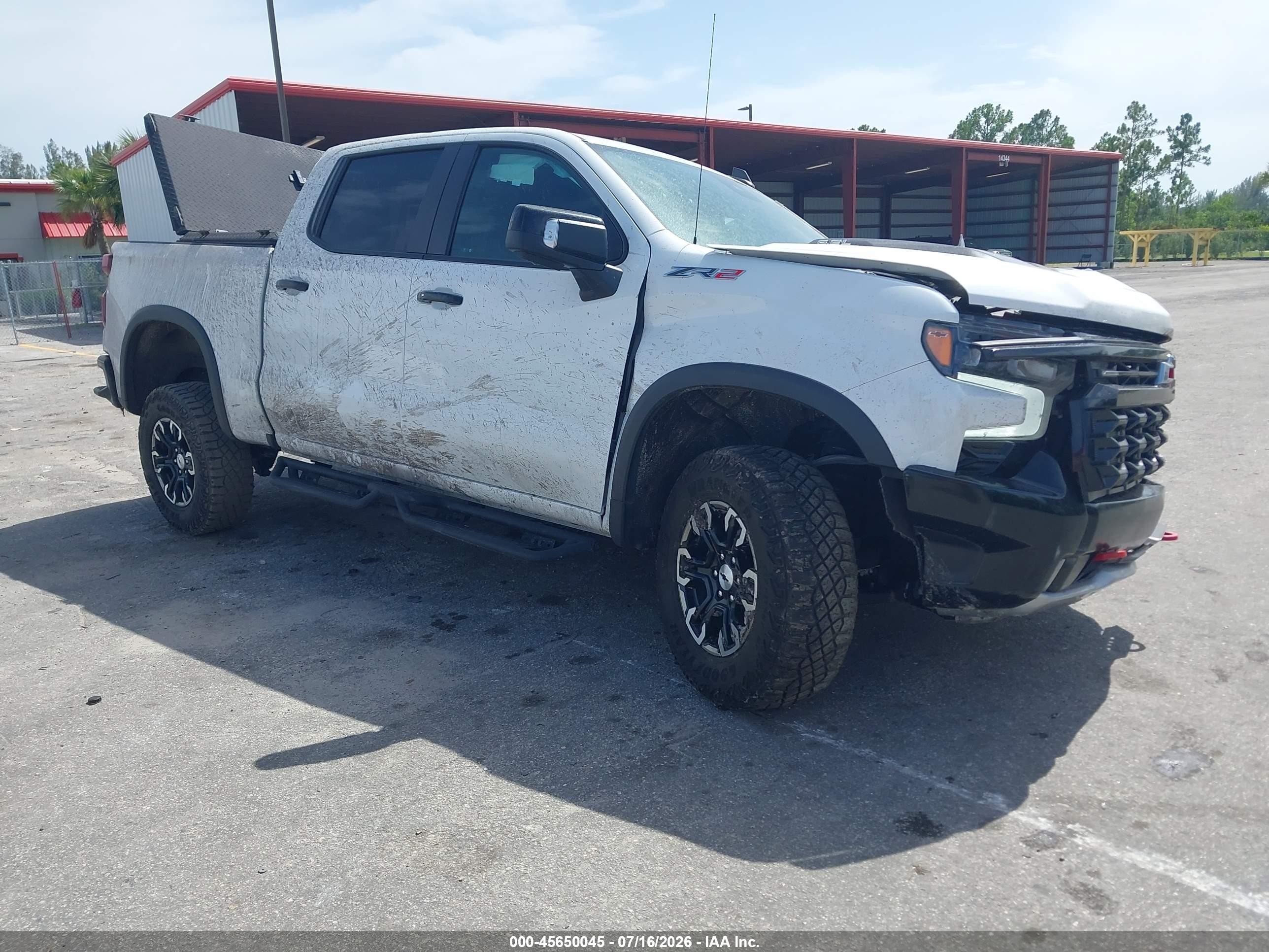 2023 Chevrolet Silverado 1500 ZR2, VIN 3GCUDHEL2PG217028 — Front end