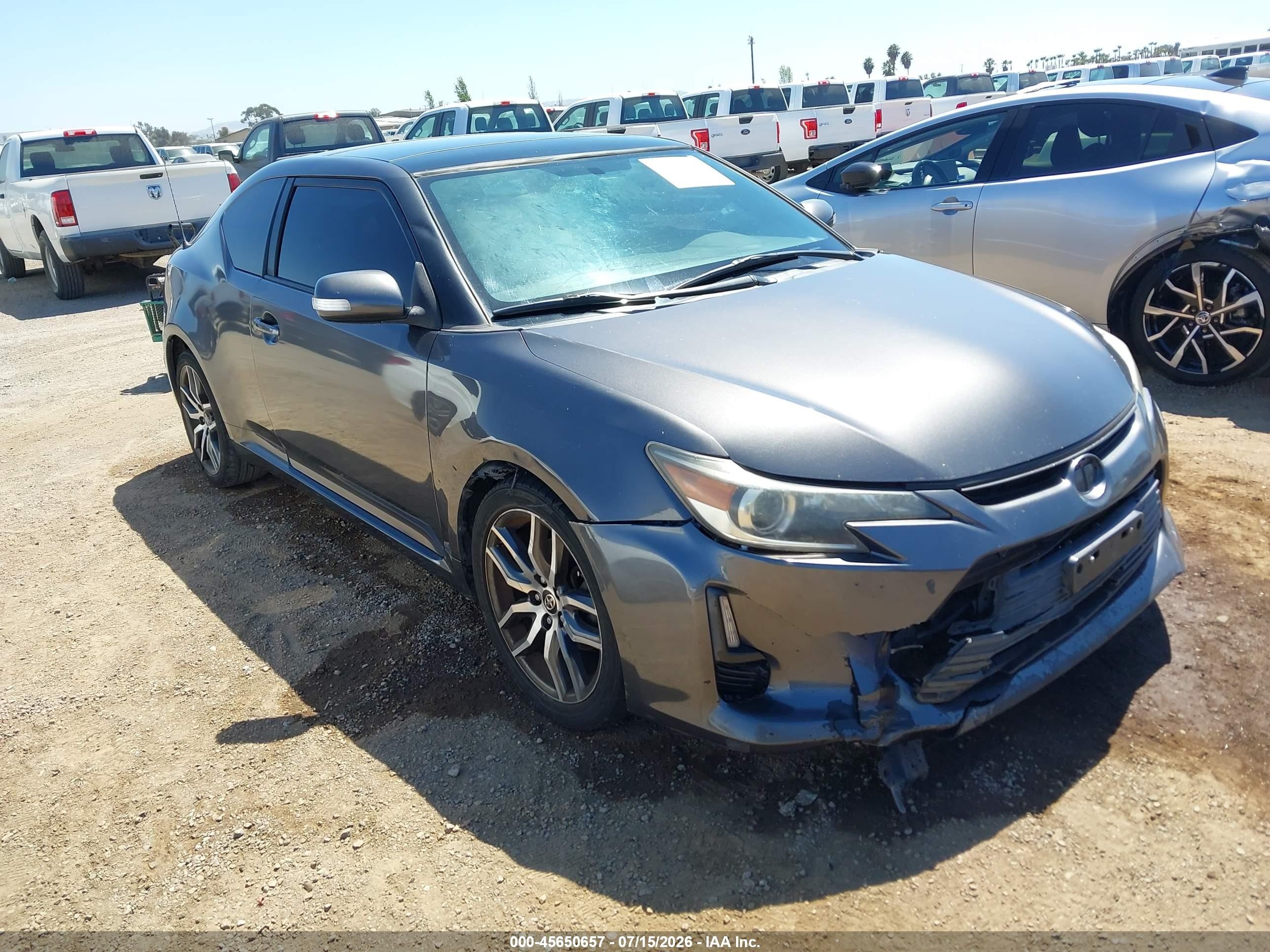 2016 Scion tC, VIN JTKJF5C75GJ022520 — Front end
