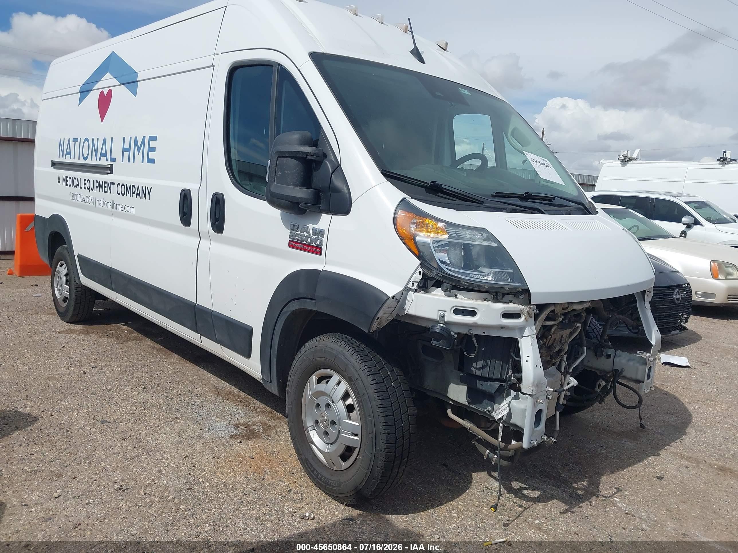 2022 Ram ProMaster Cargo, VIN 3C6LRVDG5NE128246 — Normal wear
