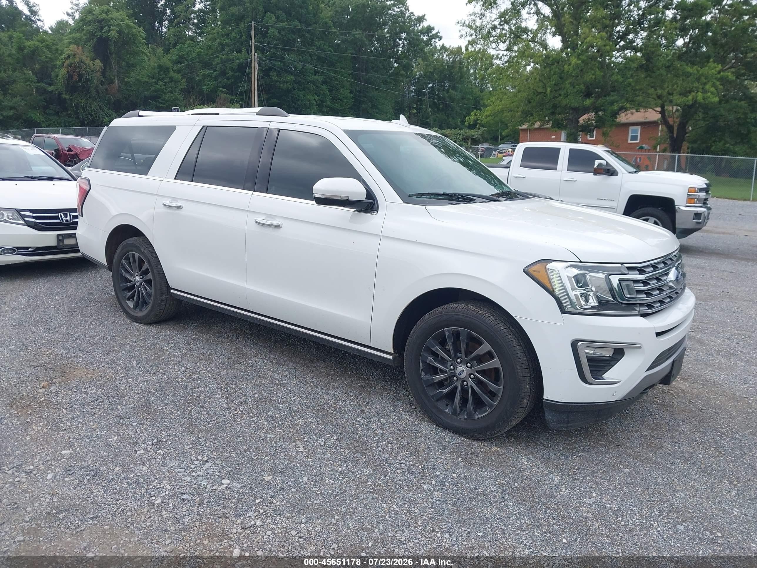 2019 Ford Expedition Max Limited, VIN 1FMJK2AT0KEA20785 — Roof