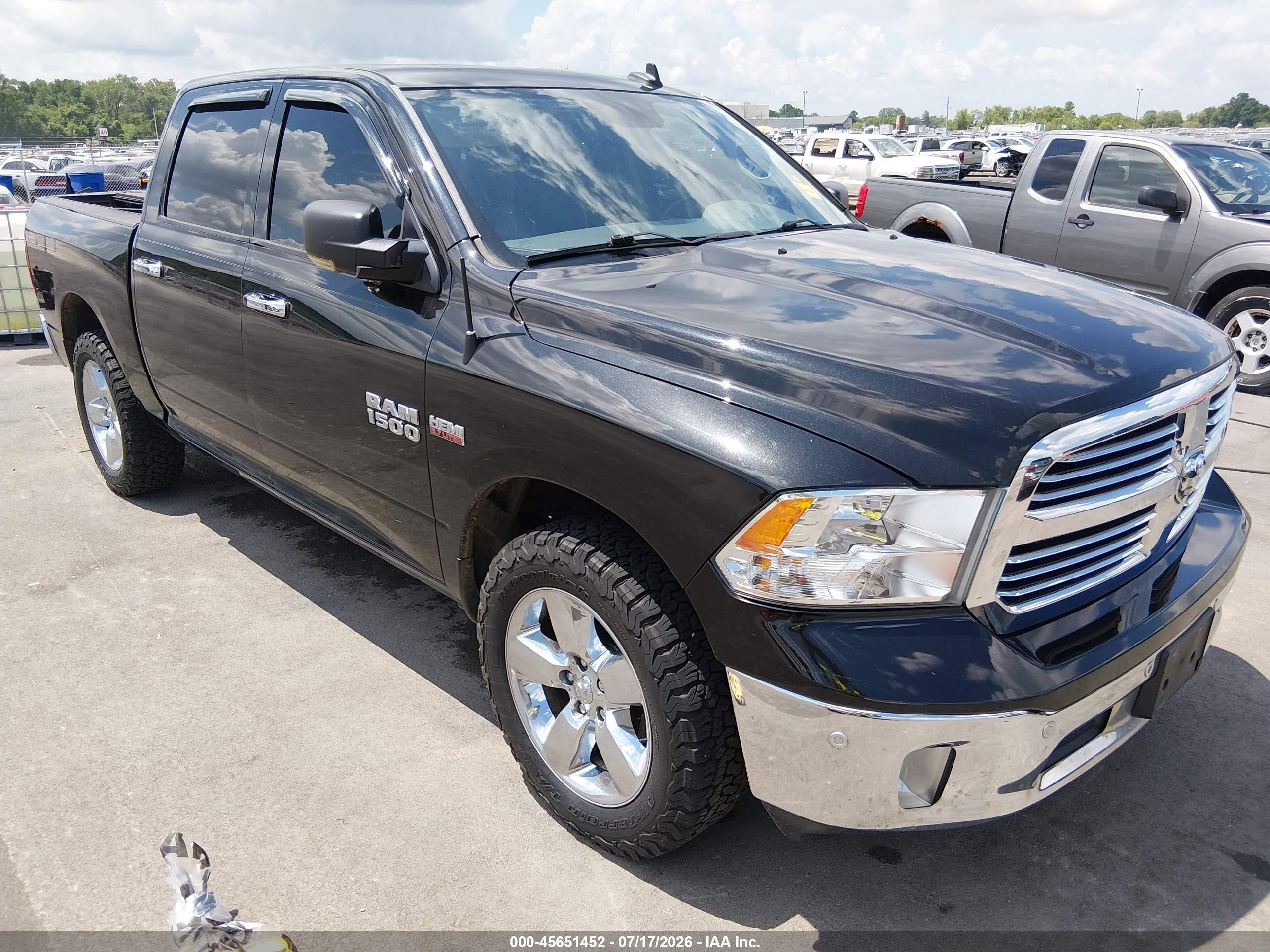 2016 Ram 1500 Big Horn, VIN 3C6RR7LT1GG263008 — Бок