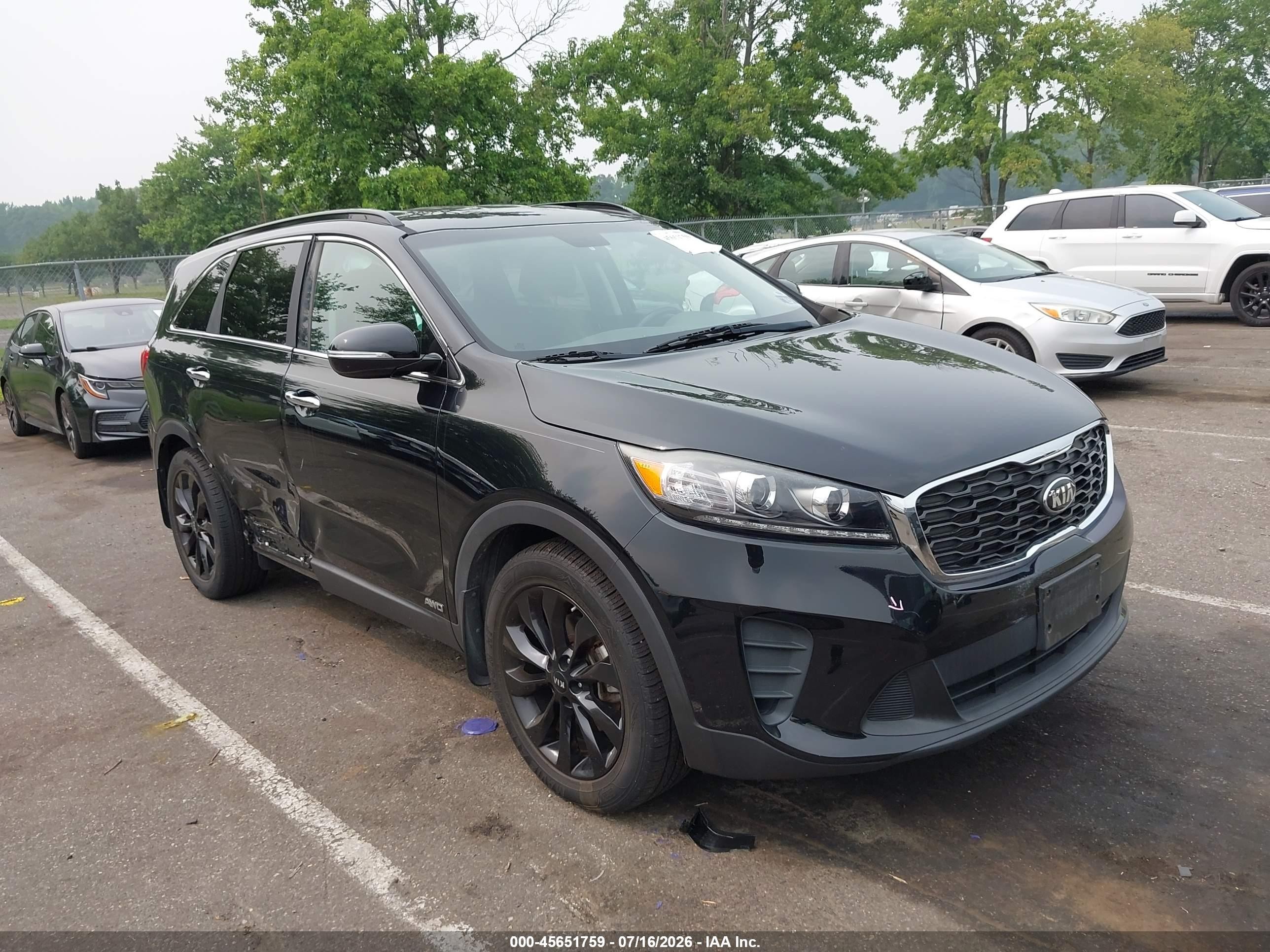 2019 Kia Sorento LX, VIN 5XYPGDA51KG587737 — Side
