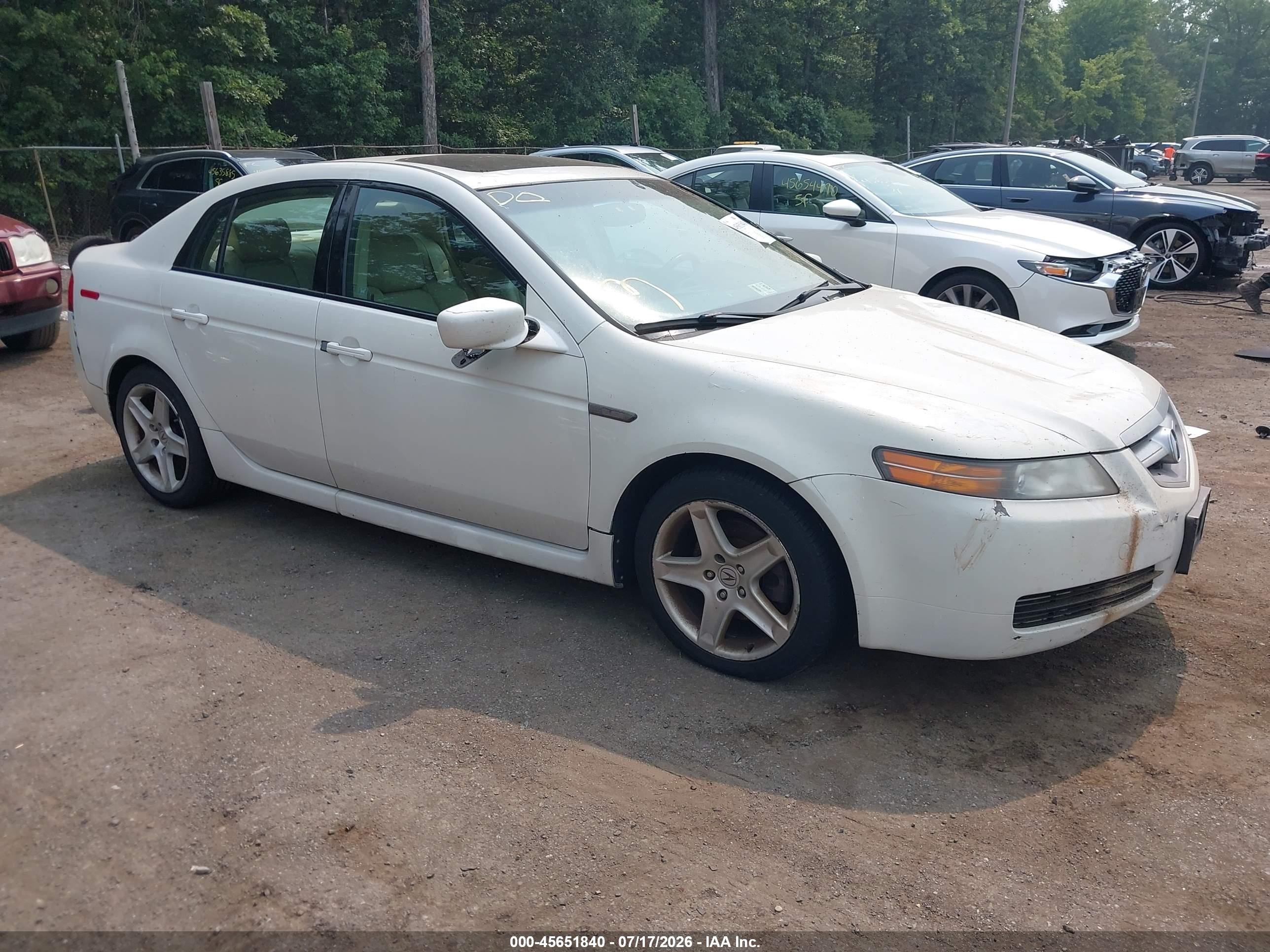2005 Acura TL, VIN 19UUA66285A043191 — Front end