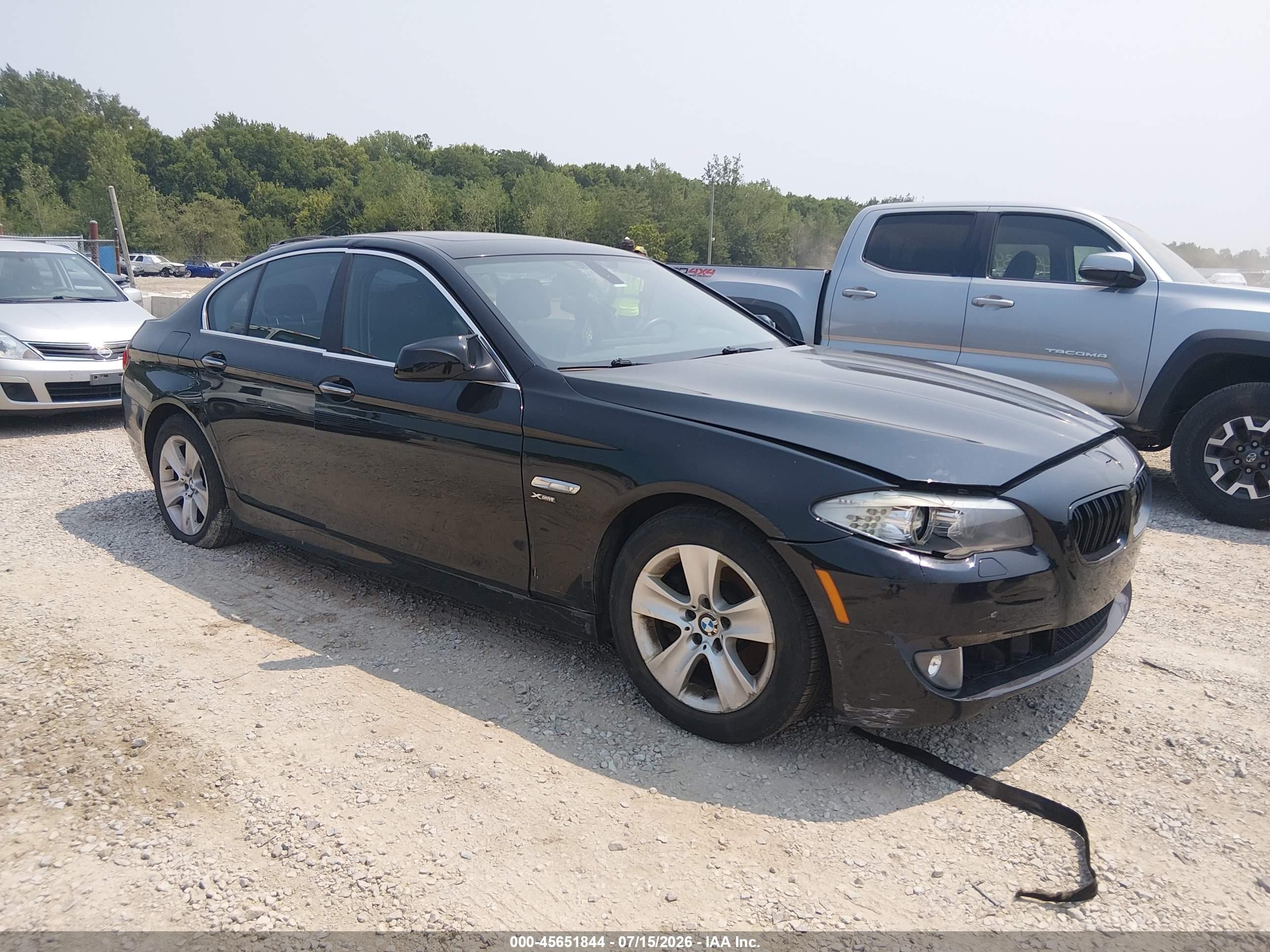 2012 BMW 5 Series 528i xDrive, VIN WBAXH5C51CDW08969 — Normal wear